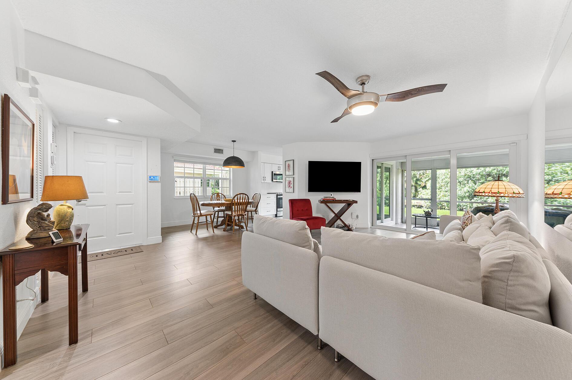 17276 Boca Club Boulevard 1801, Boca Raton, FL 33487, Boca Raton - Photo 5