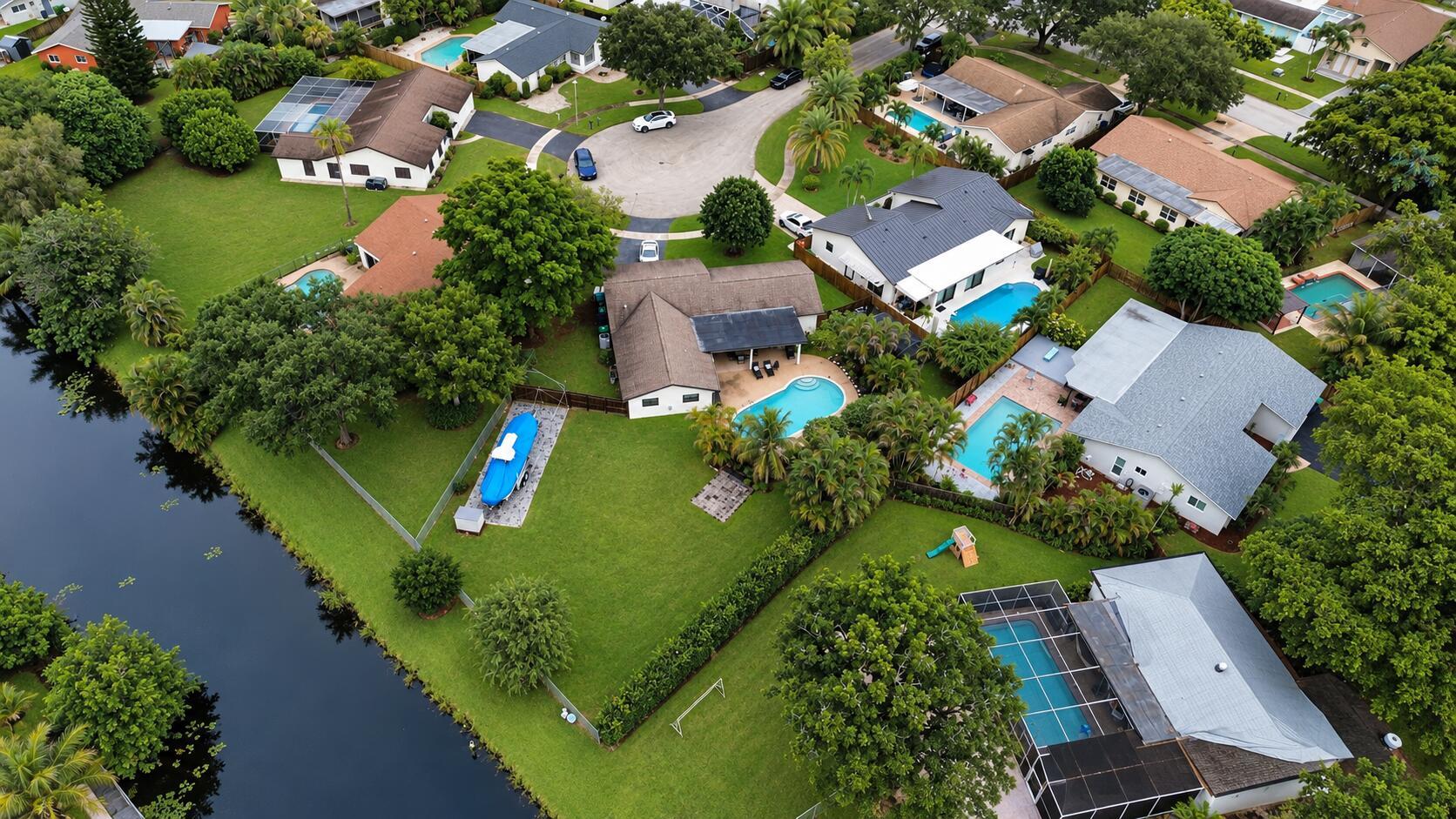8764 SW 51st Court, Cooper City, FL 33328, Cooper City - Photo 4