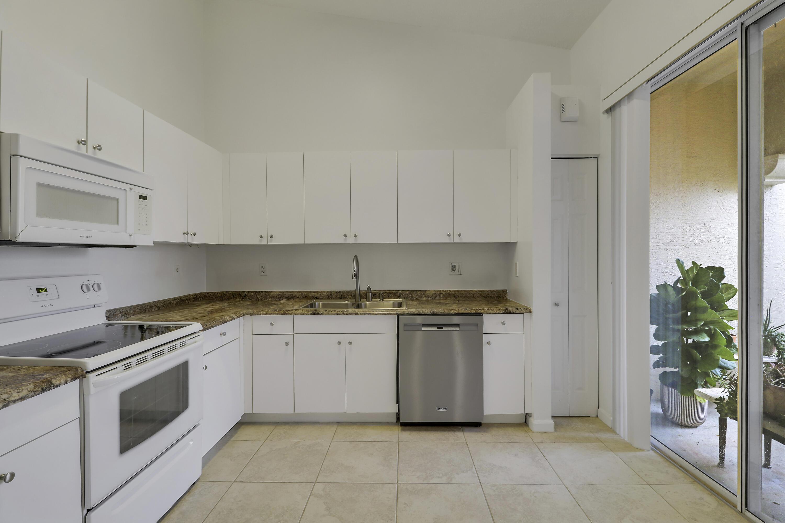 2193 BIG WOOD CAY, West Palm Beach, FL 33411, West Palm Beach