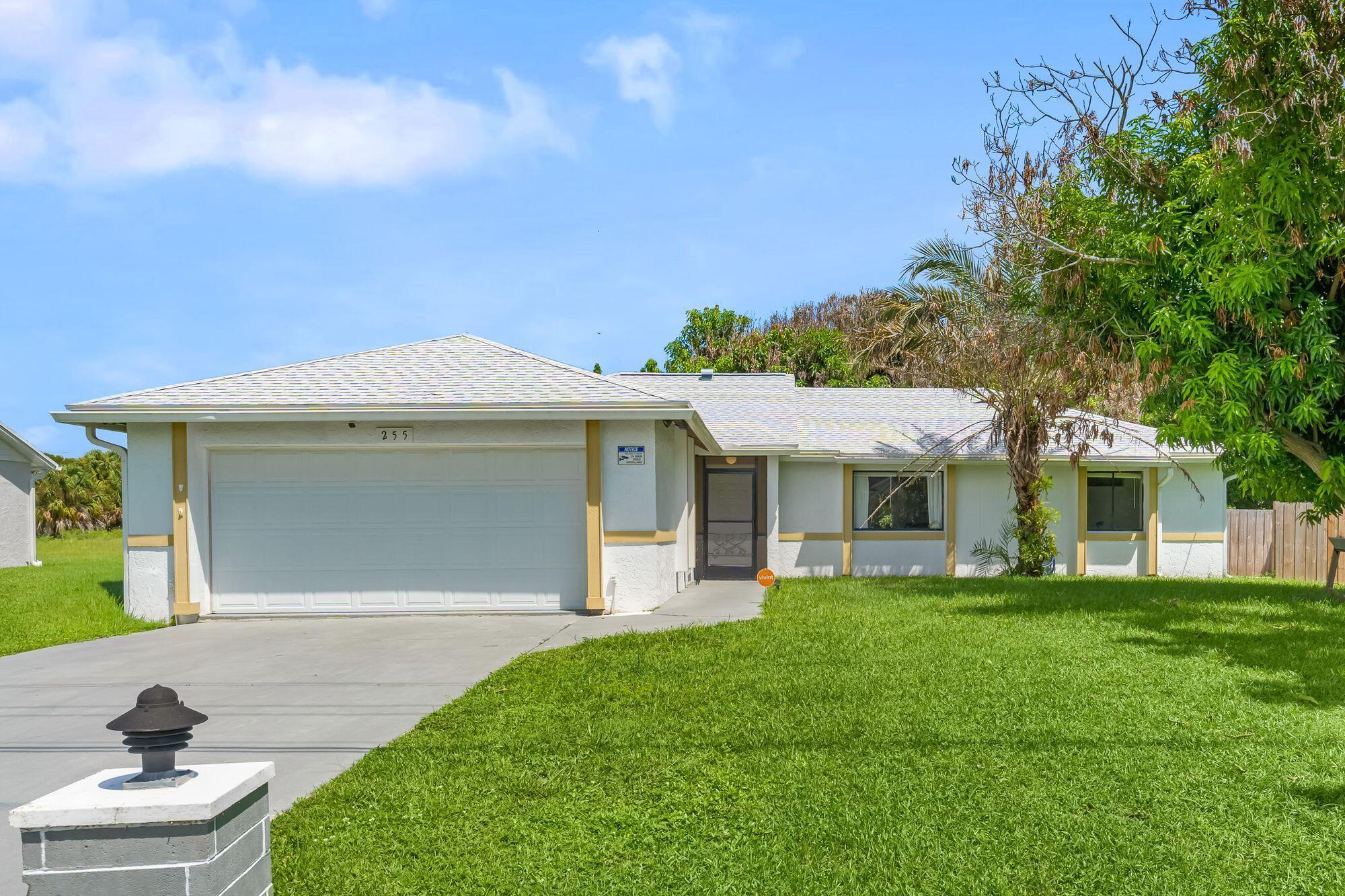 255 SW GLENWOOD Drive, Port St. Lucie, FL 34984, Port St. Lucie