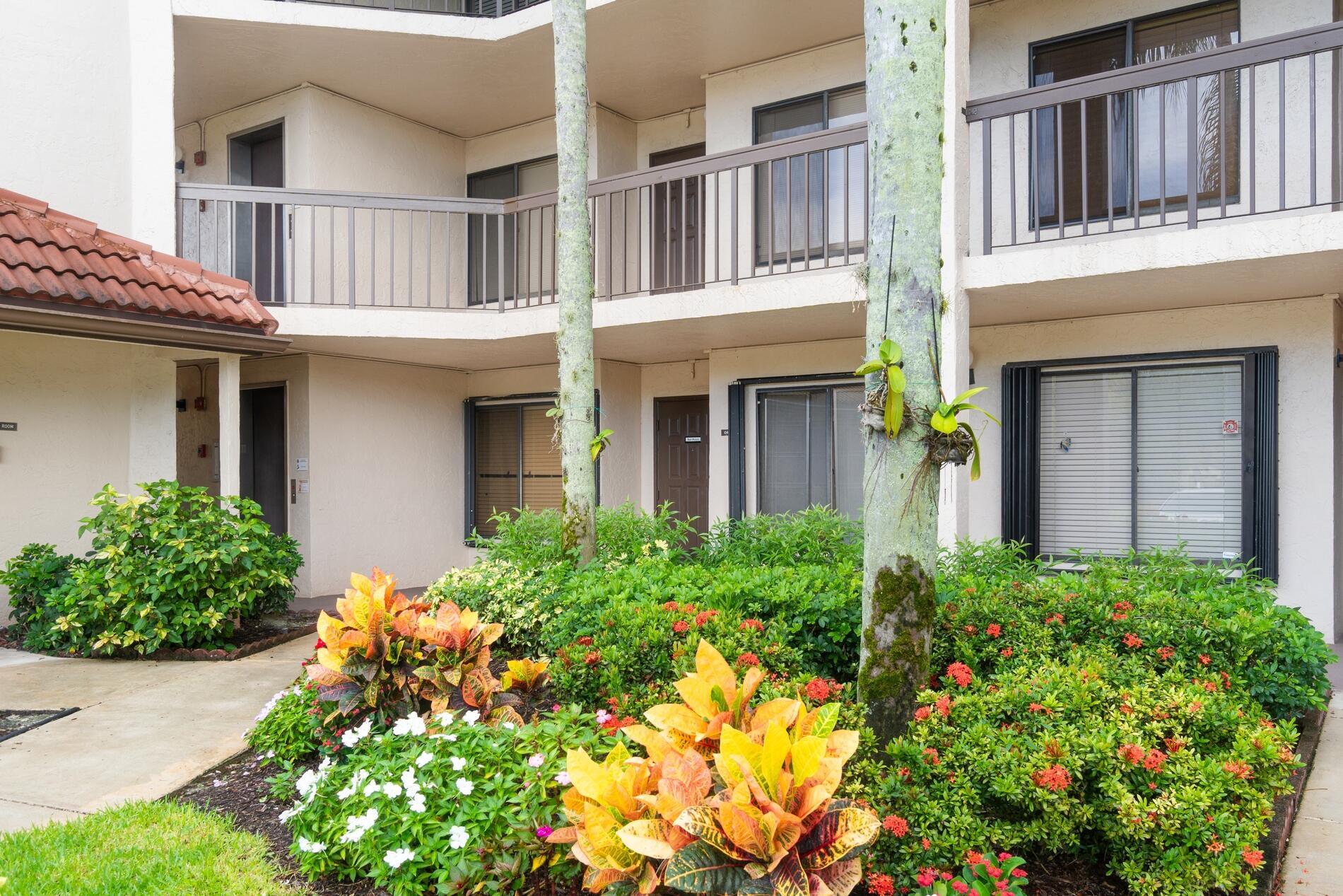 10110 CEDAR POINT Boulevard 104, Boynton Beach, FL 33437, Boynton Beach