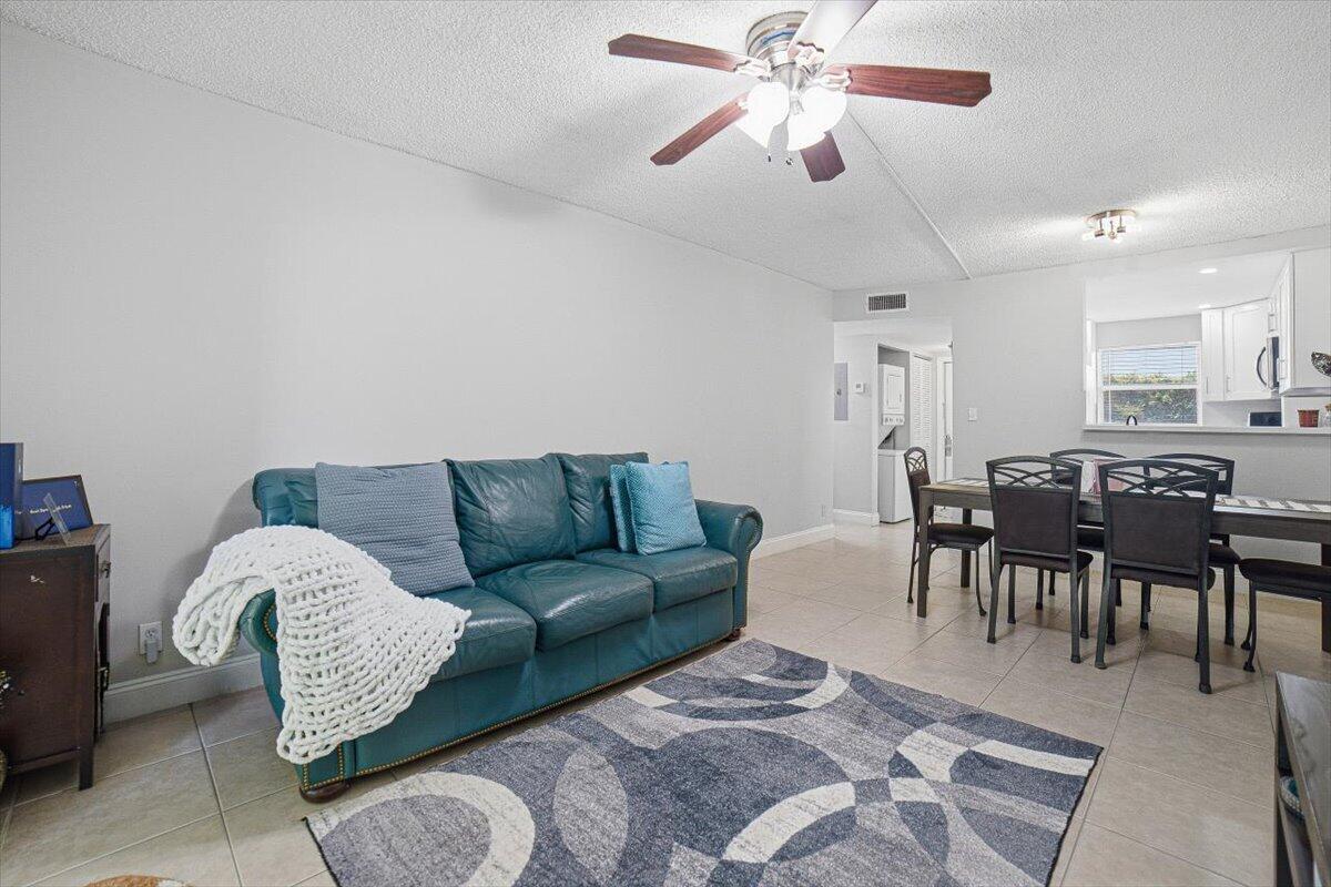 2755 W Atlantic Avenue 104-B, Delray Beach, FL 33445, Delray Beach - Photo 4