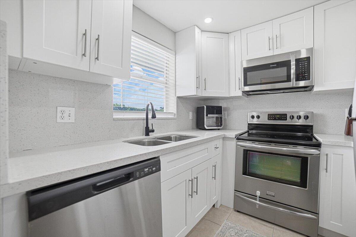 2755 W Atlantic Avenue 104-B, Delray Beach, FL 33445, Delray Beach - Photo 5