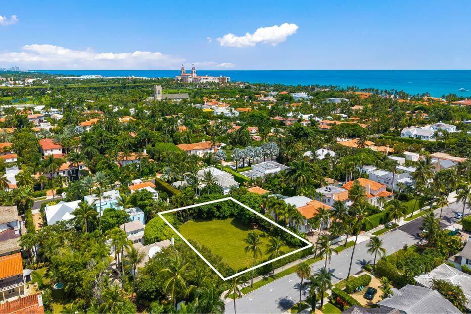 243 Seaspray Avenue, Palm Beach, FL 33480, Palm Beach - Photo 2