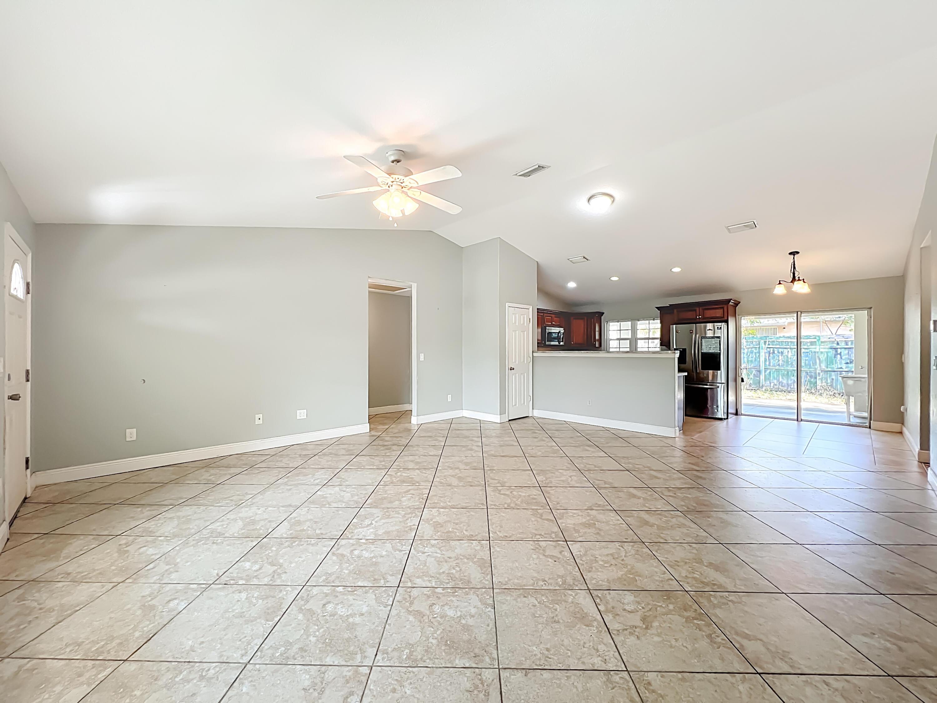 608 MASTERS Avenue, Wildwood, FL 34785, Wildwood - Photo 5