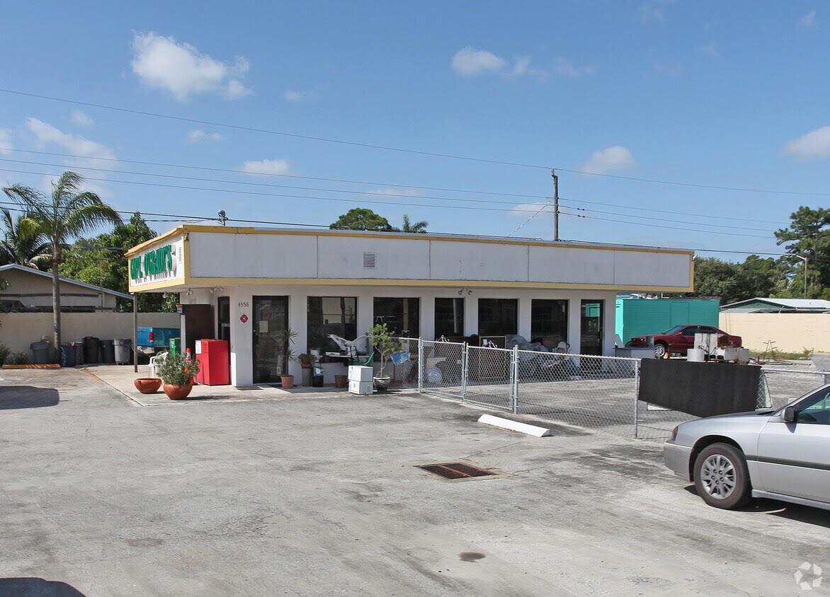 4556 10TH Avenue N, Lake Worth, FL 33463, Lake Worth
