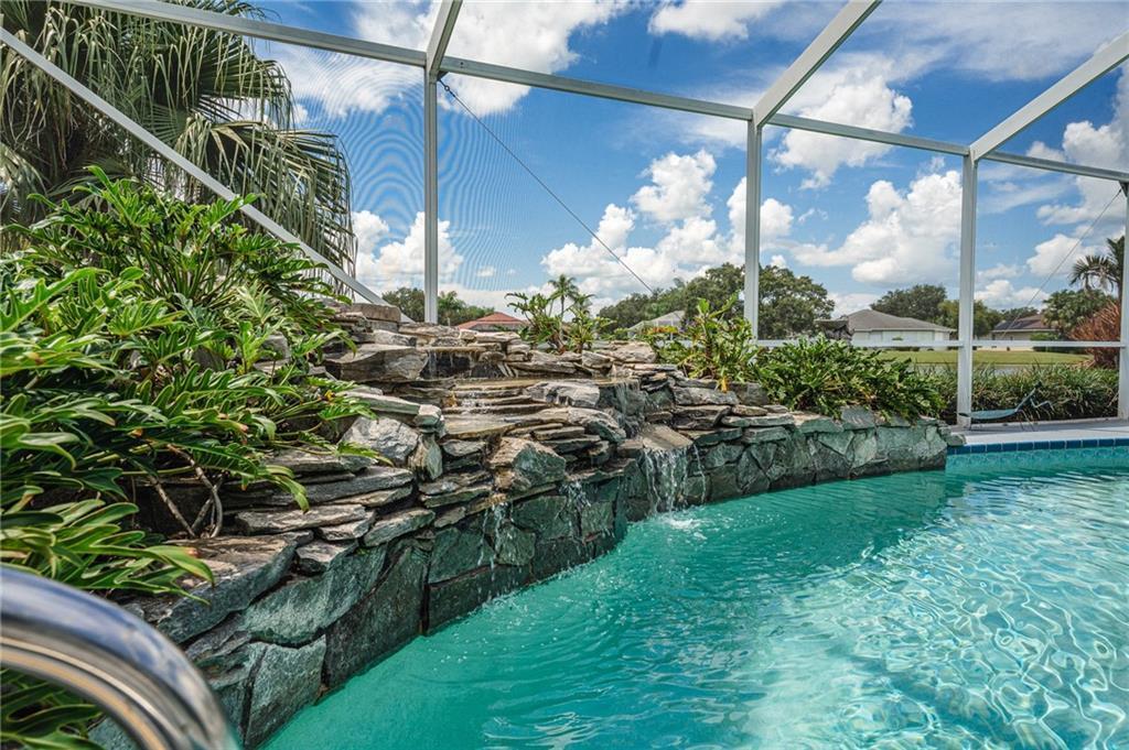 250 53RD Circle SW, Vero Beach, FL 32968, Vero Beach - Photo 2