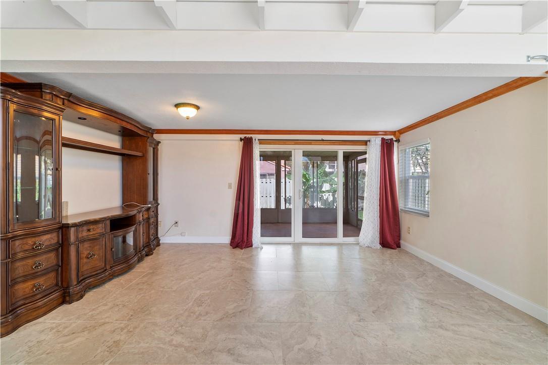 710 Briarwood Terrace, Davie, FL 33325, Davie - Photo 4