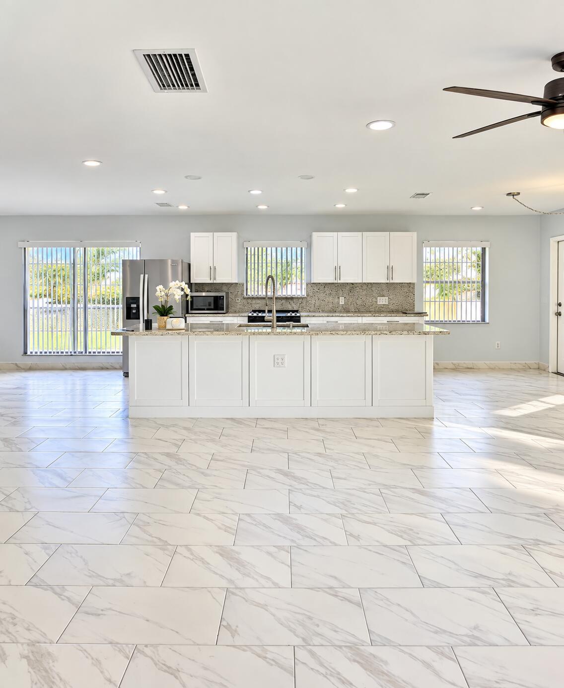 8102 PIONEER Road, Royal Palm Beach, FL 33411, Royal Palm Beach - Photo 2