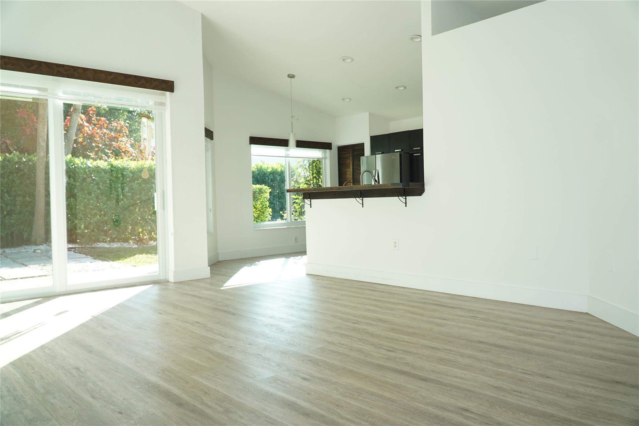 17030 NW 19TH Court, Pembroke Pines, FL 33028, Pembroke Pines - Photo 3