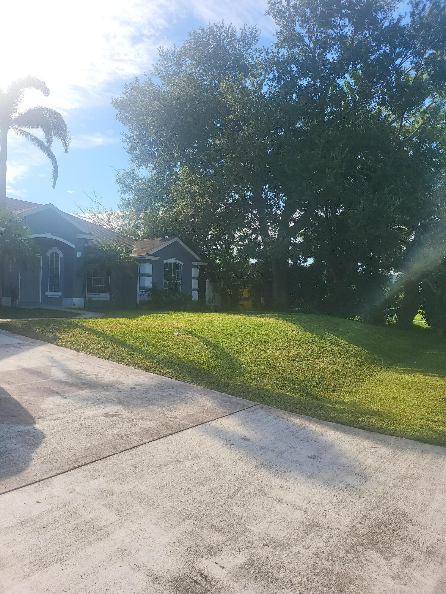 1937 SW BEARD Street, Port St. Lucie, FL 34953, Port St. Lucie - Photo 4
