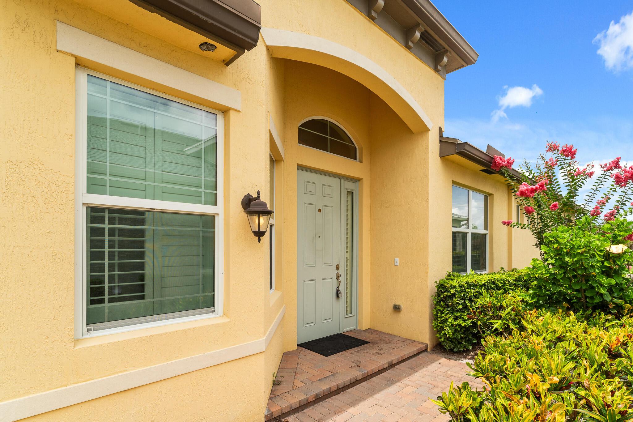 12784 SW Lake Fern Circle, Port St. Lucie, FL 34987, Port St. Lucie - Photo 2