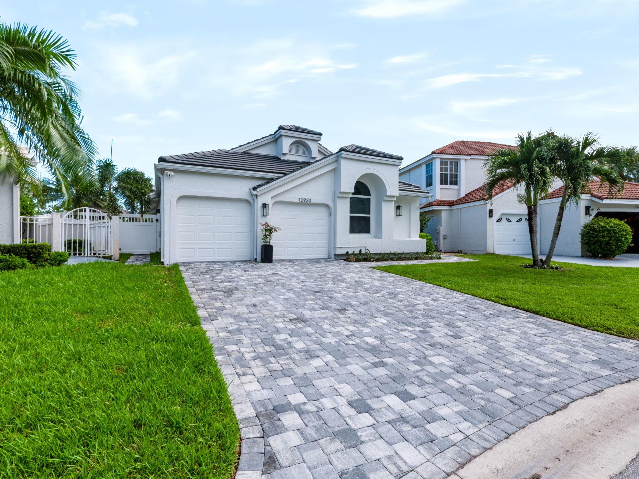 12920 Touchstone Place, Palm Beach Gardens, FL 33418, Palm Beach Gardens - Photo 3