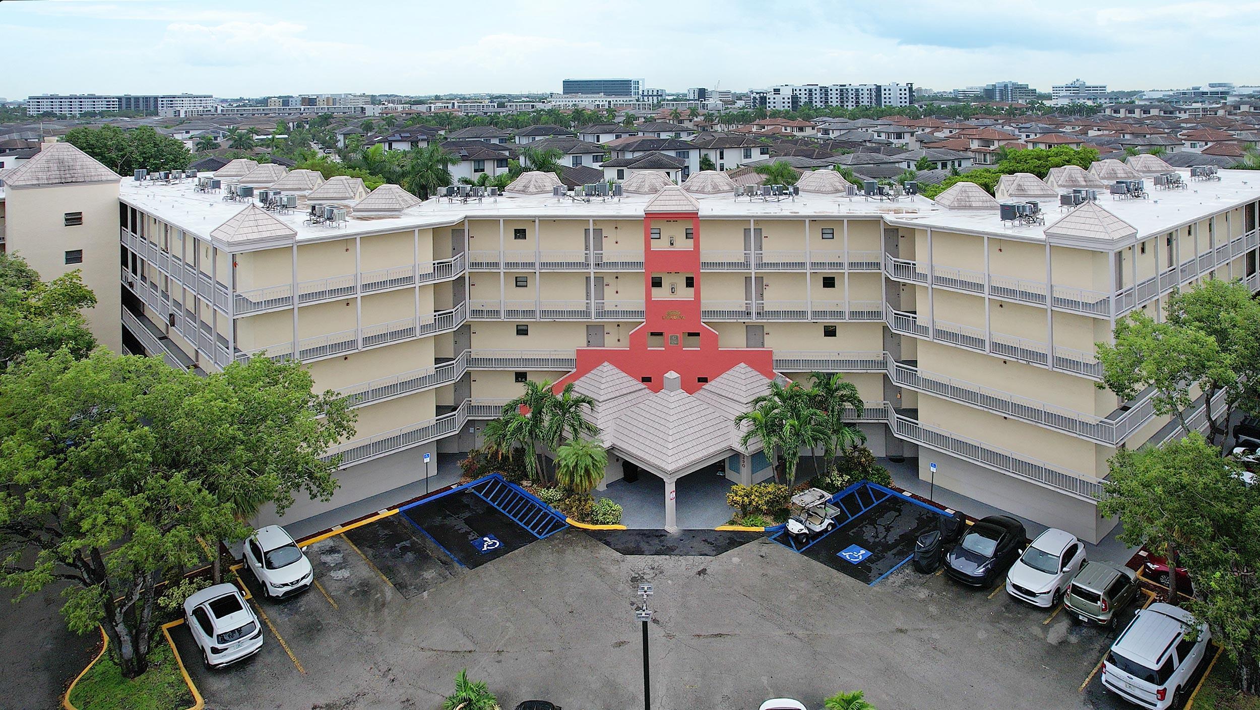 8290 LAKE Drive 250, Doral, FL 33166, Doral - Photo 2