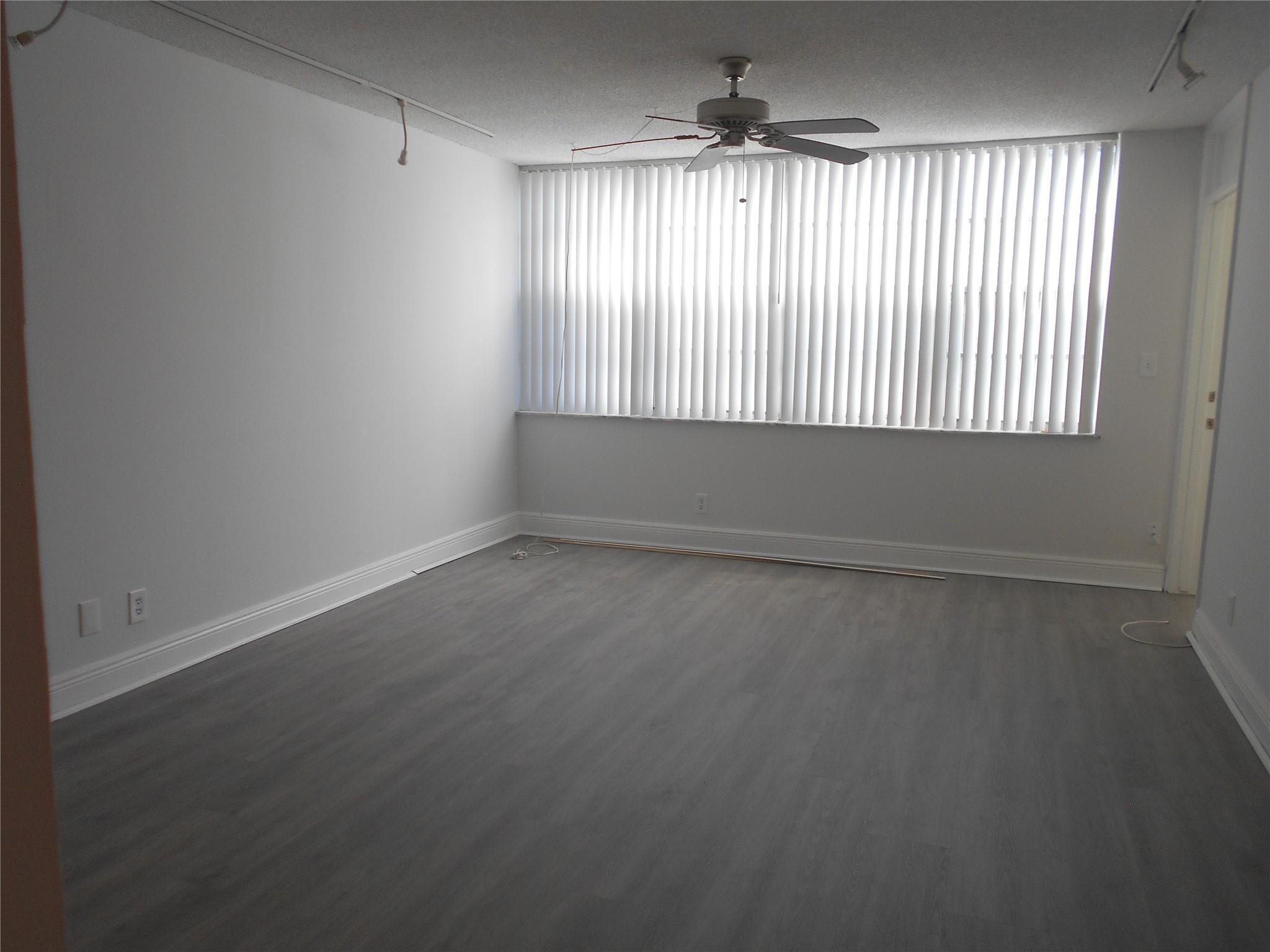2781 TAFT Street 311, Hollywood, FL 33020, Hollywood - Photo 2