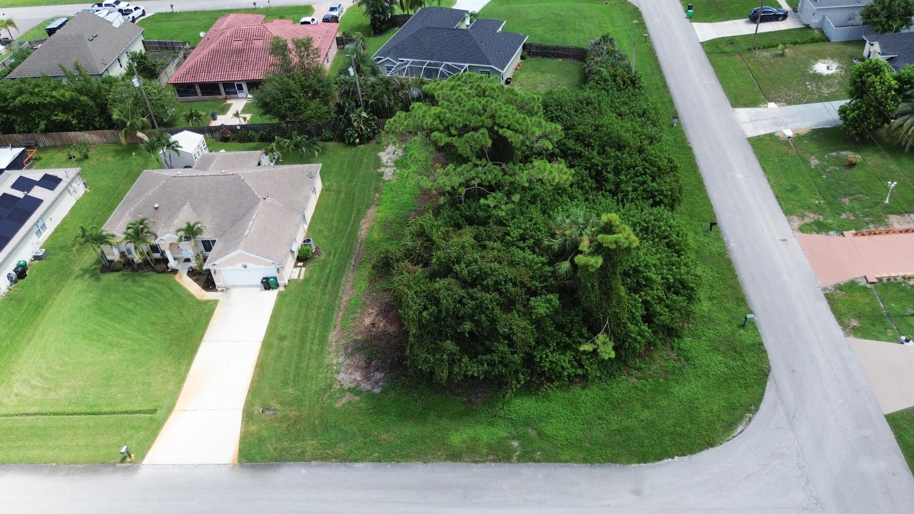 4299 SW Jive Street, Port St. Lucie, FL 34953, Port St. Lucie - Photo 2