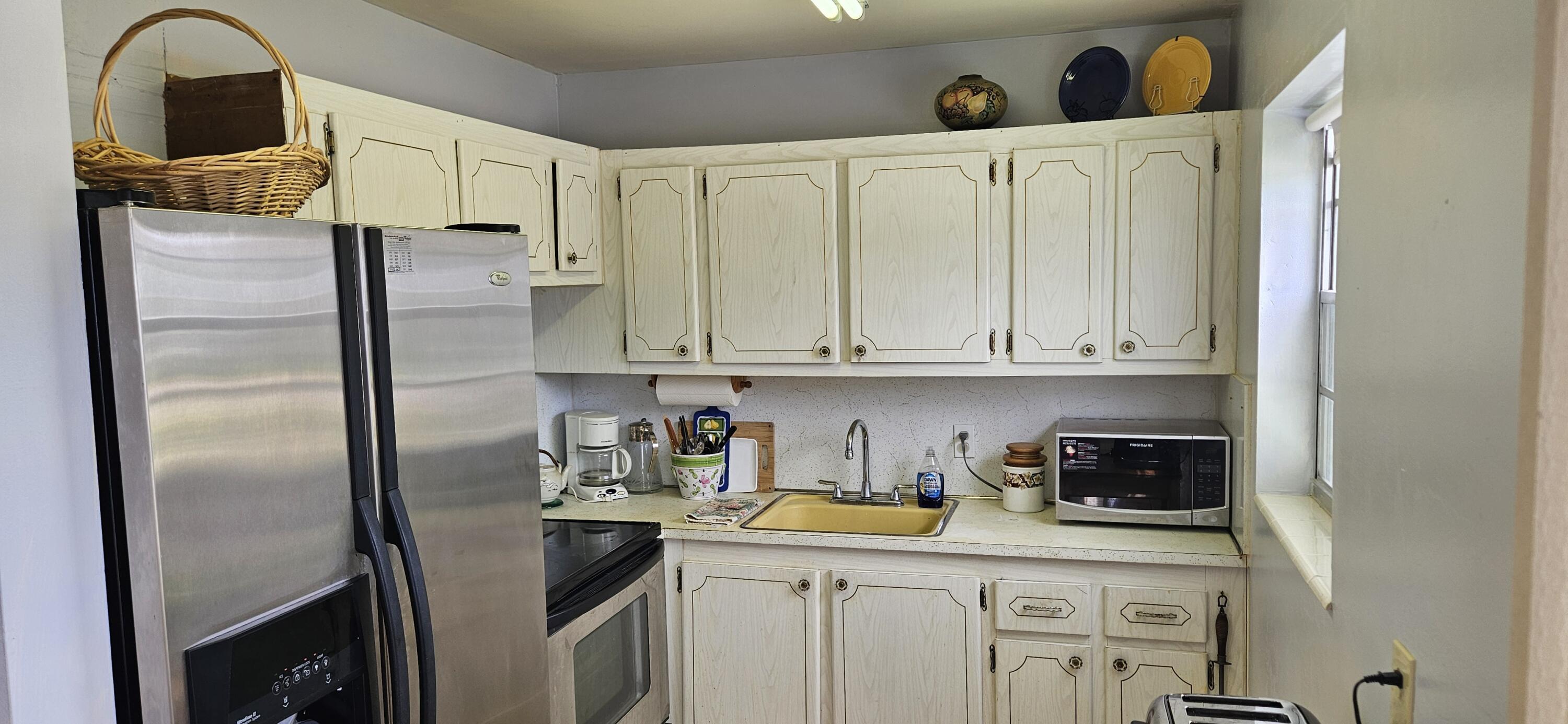 125 Northampton G, West Palm Beach, FL 33417, West Palm Beach - Photo 4