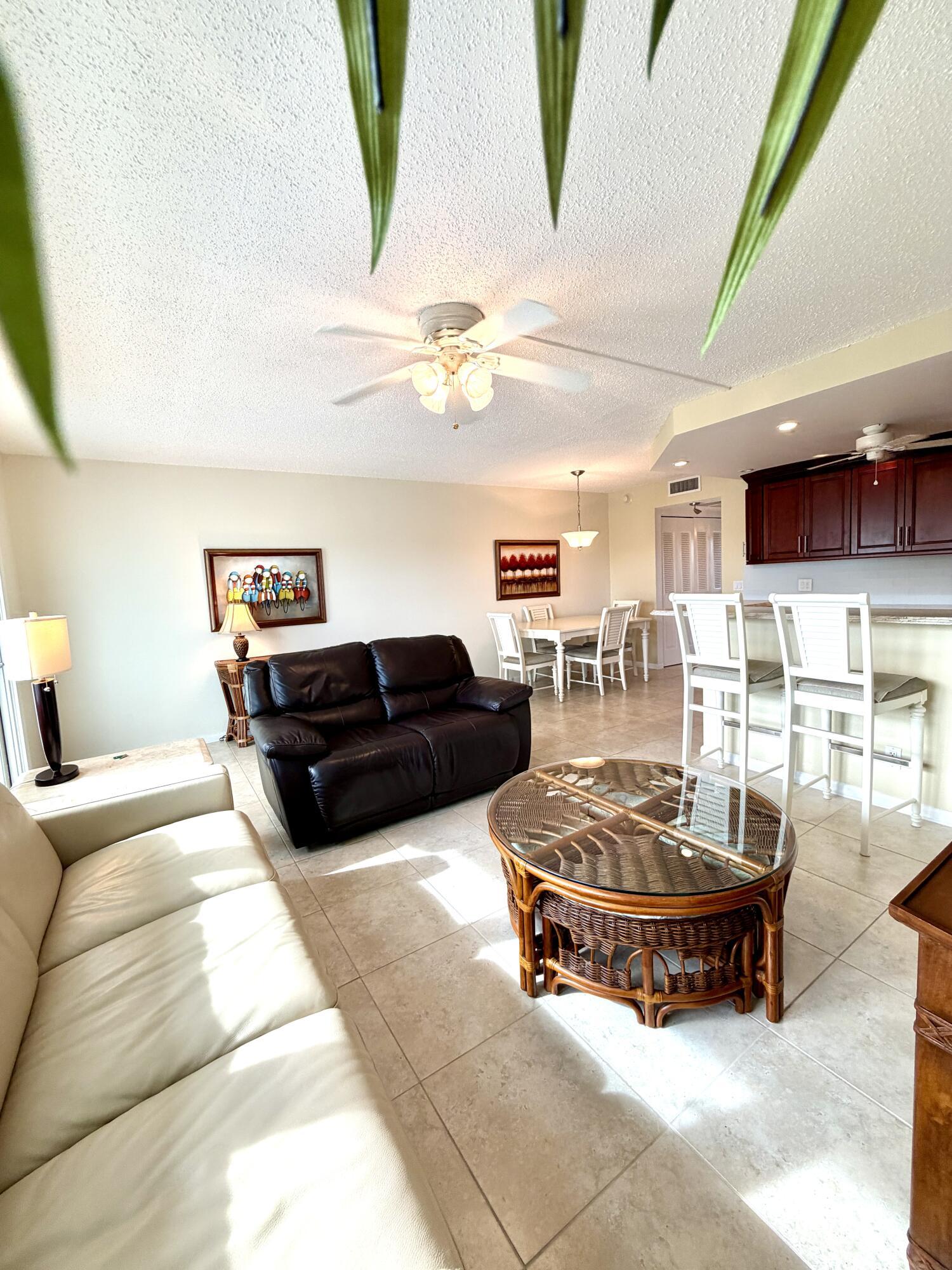 4104 Cambridge E 4104, Deerfield Beach, FL 33442, Deerfield Beach - Photo 4