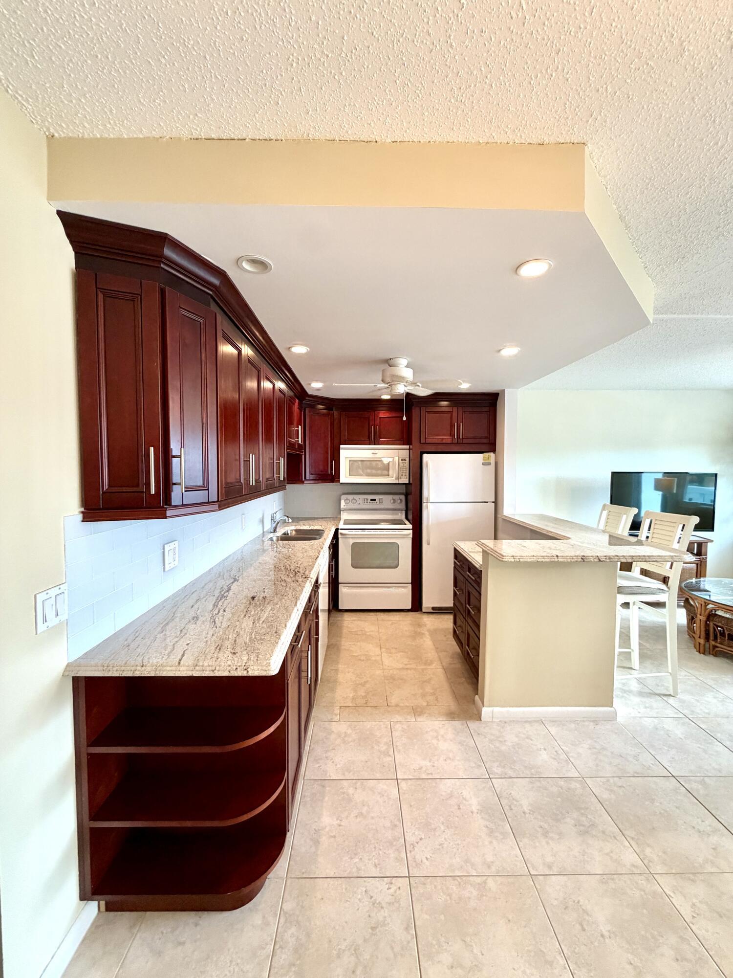 4104 Cambridge E 4104, Deerfield Beach, FL 33442, Deerfield Beach