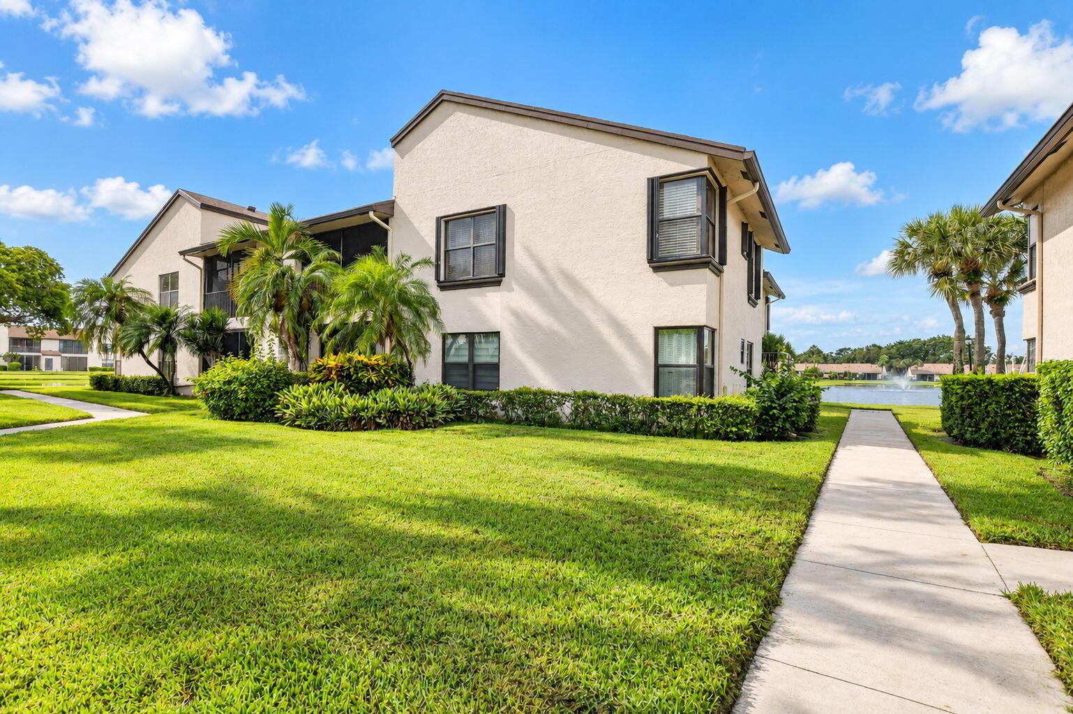 8565 Boca Glades Boulevard W F, Boca Raton, FL 33434, Boca Raton - Photo 2