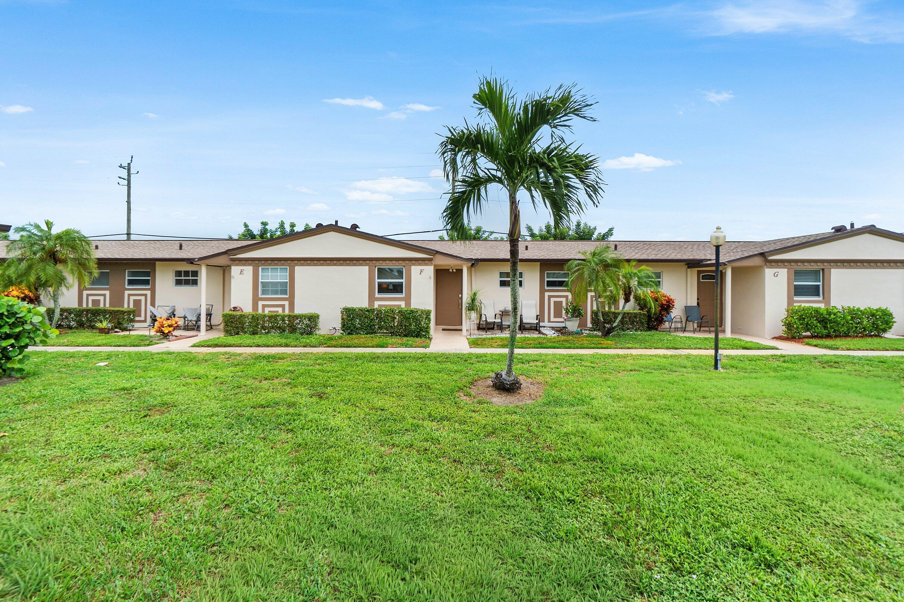 2883 CROSLEY Drive W F, West Palm Beach, FL 33415, West Palm Beach
