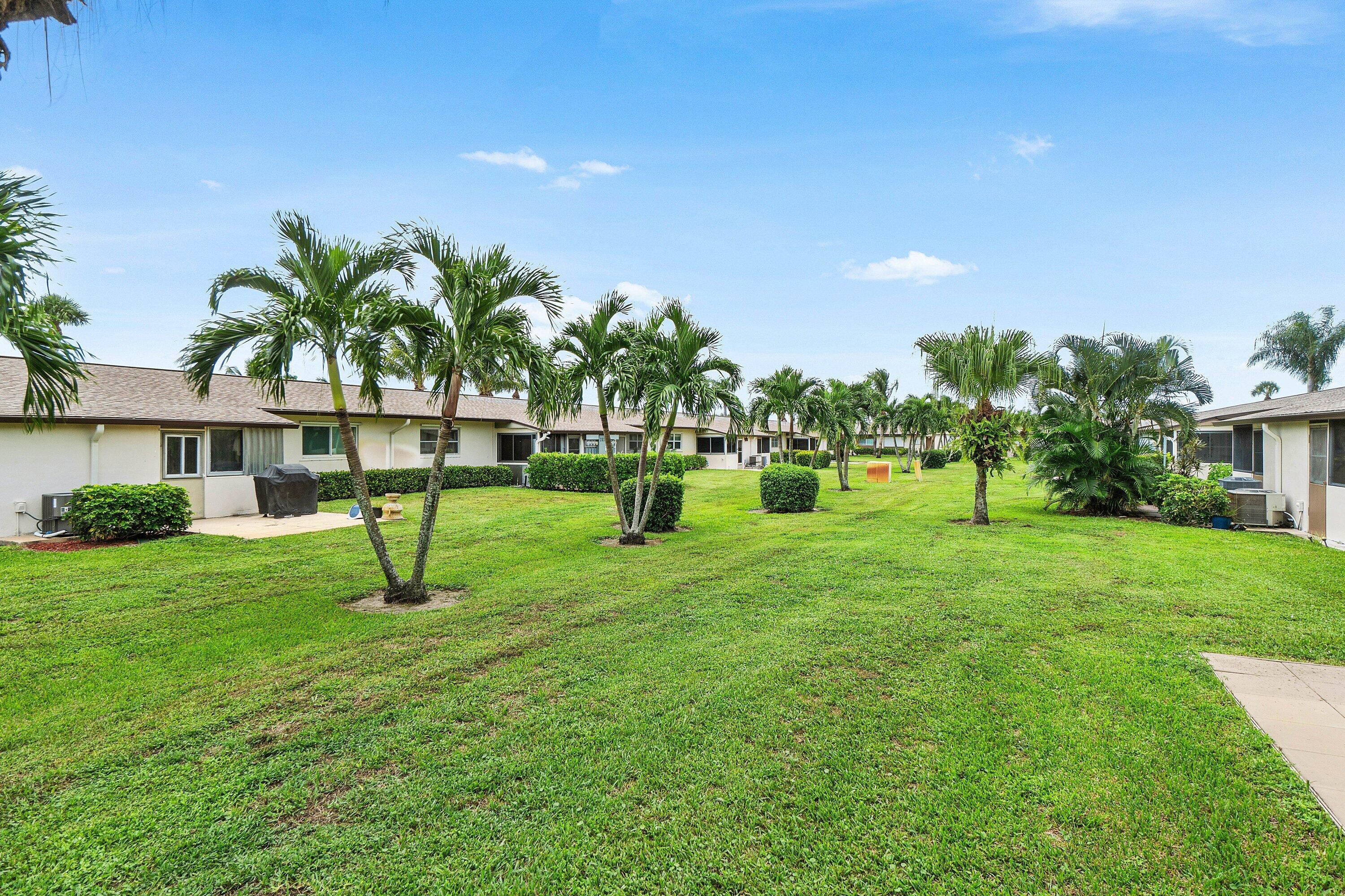 2883 CROSLEY Drive W F, West Palm Beach, FL 33415, West Palm Beach - Photo 4