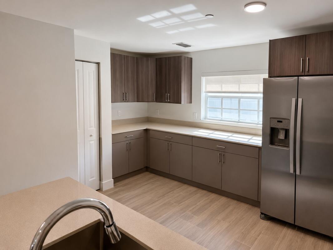 307 N J Street 2-308, Lake Worth Beach, FL 33460, Lake Worth Beach - Photo 3