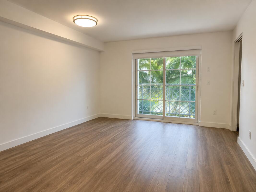 307 N J Street 2-308, Lake Worth Beach, FL 33460, Lake Worth Beach - Photo 5