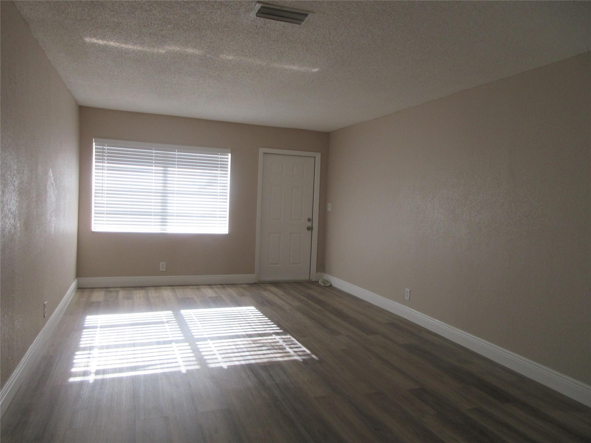 8601 NW 35TH Street 11, Coral Springs, FL 33065, Coral Springs - Photo 5