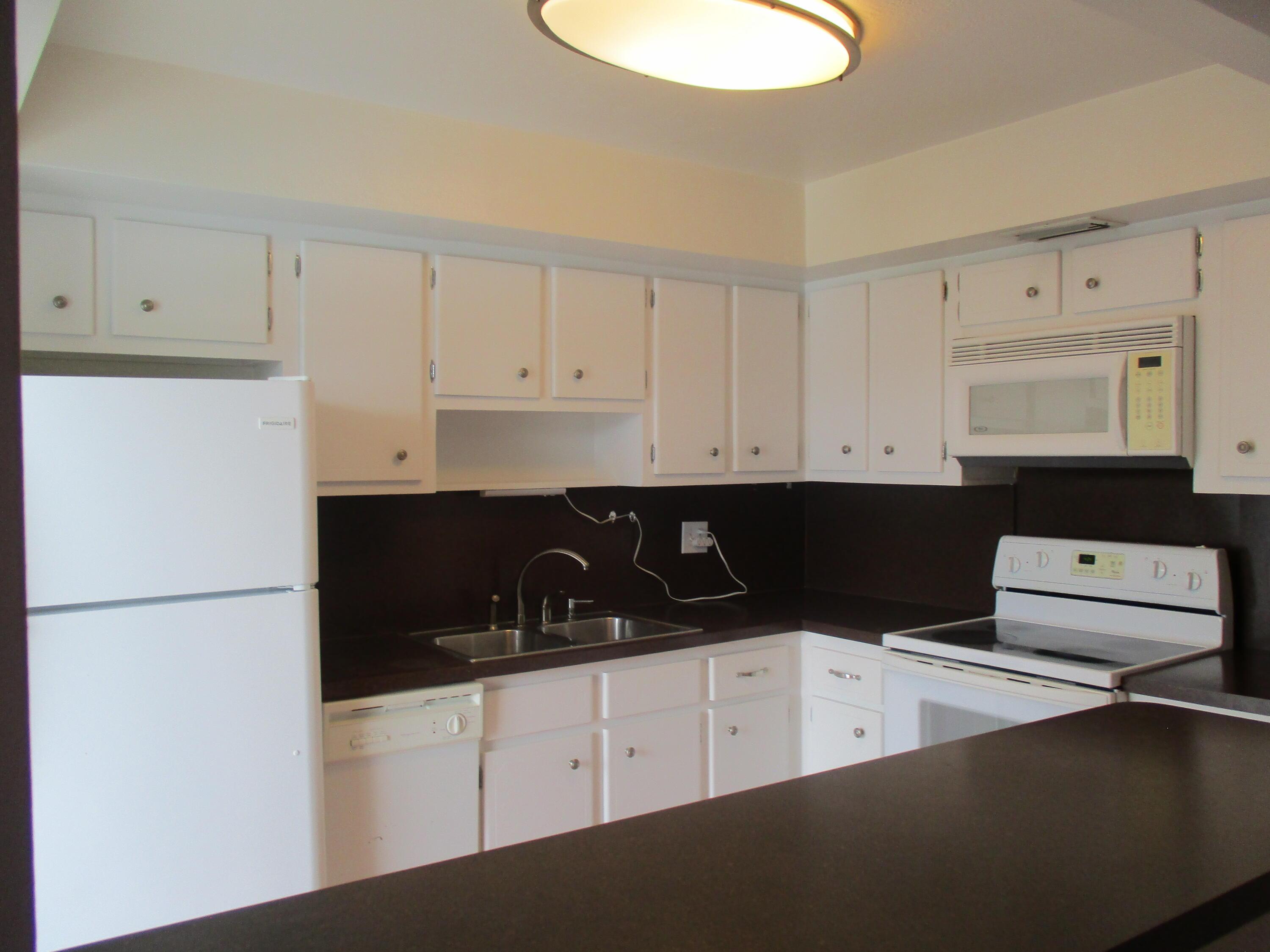3720 HARRISON Street 3, Hollywood, FL 33021, Hollywood