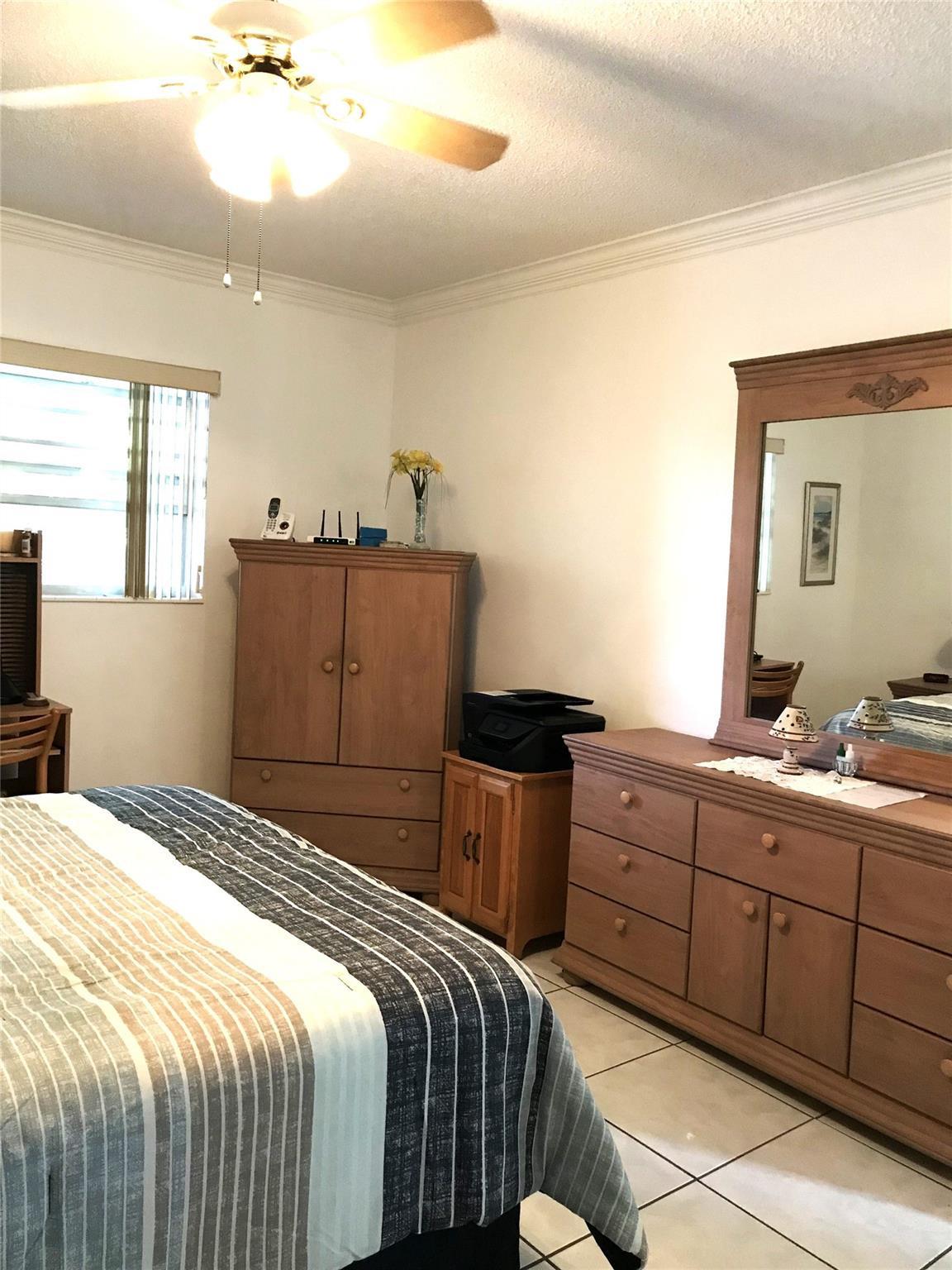5003 NW 35TH Street 508, Lauderdale Lakes, FL 33319, Lauderdale Lakes - Photo 4