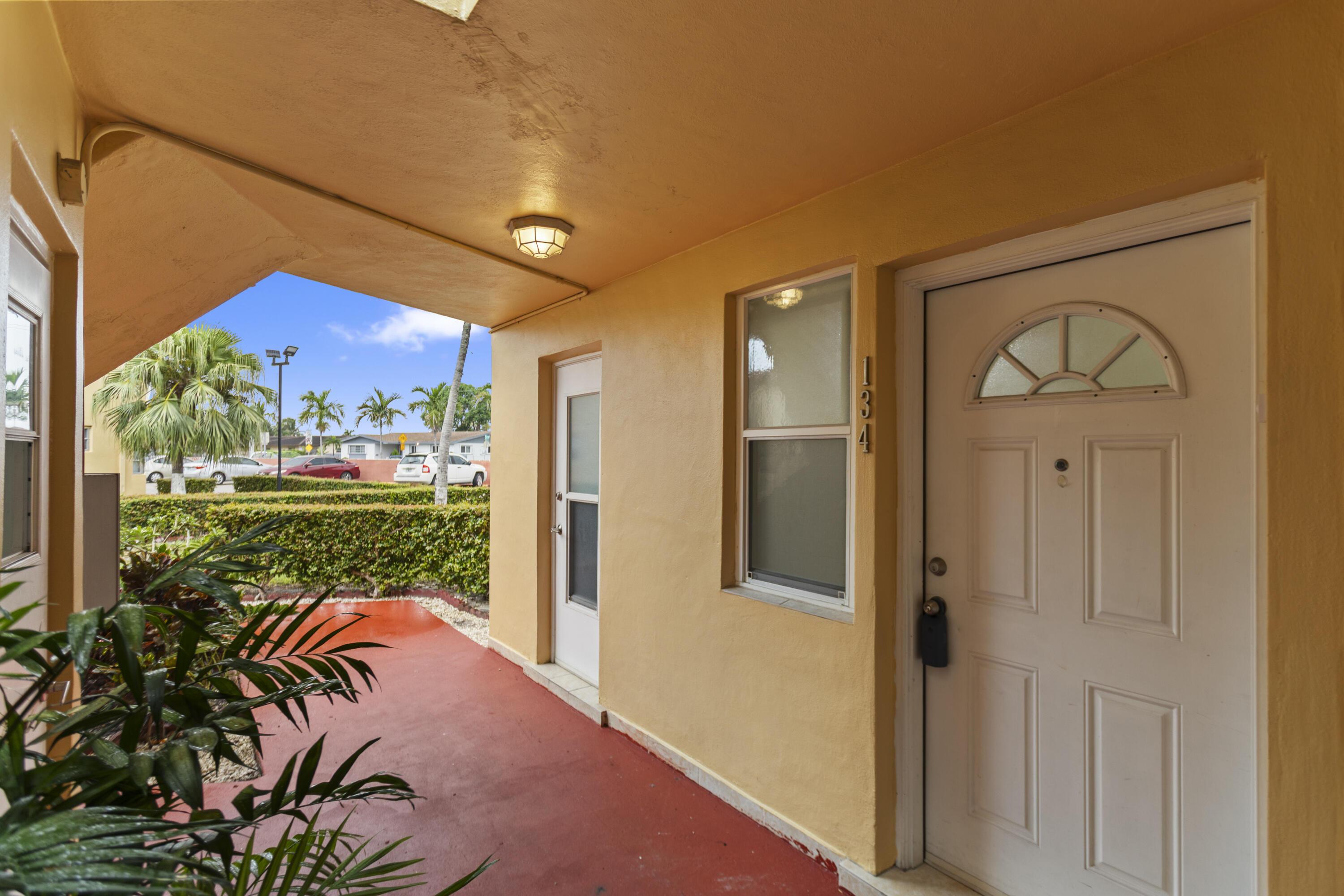 18630 NE 18TH Avenue 134, Miami, FL 33179, Miami - Photo 3