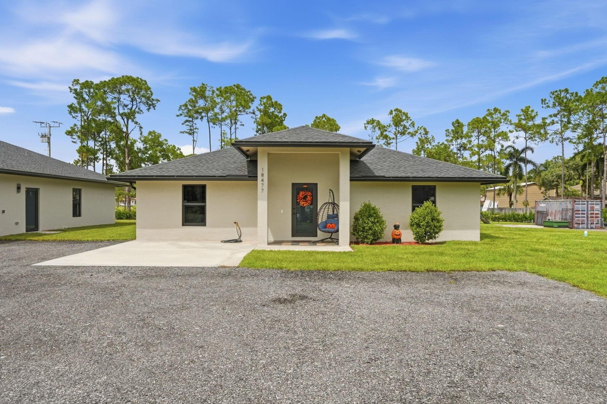 18477 Sycamore Drive W, The Acreage, FL 33470, The Acreage - Photo 5
