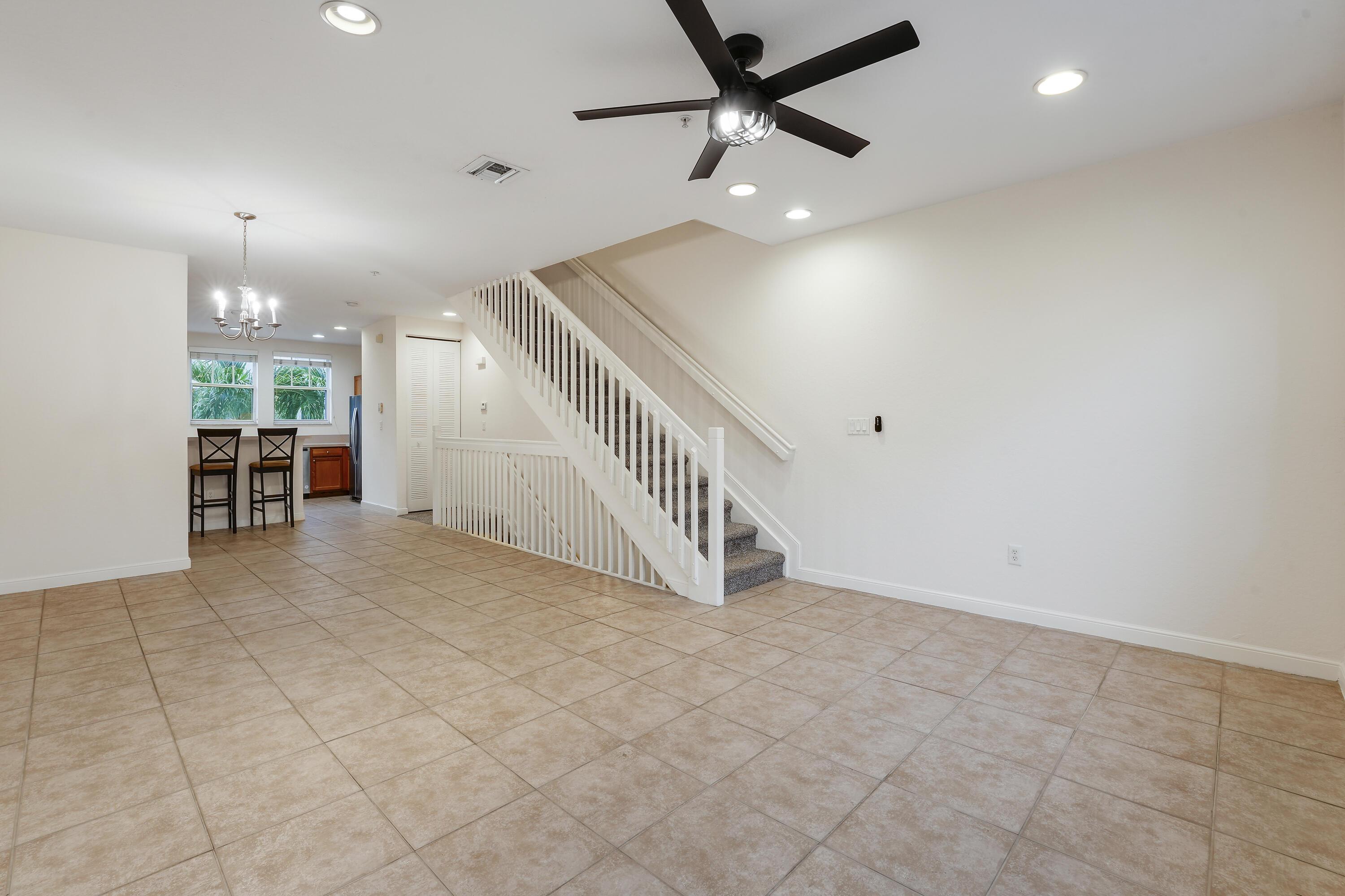 1740 SAN BENITO Way 4, West Palm Beach, FL 33401, West Palm Beach - Photo 5