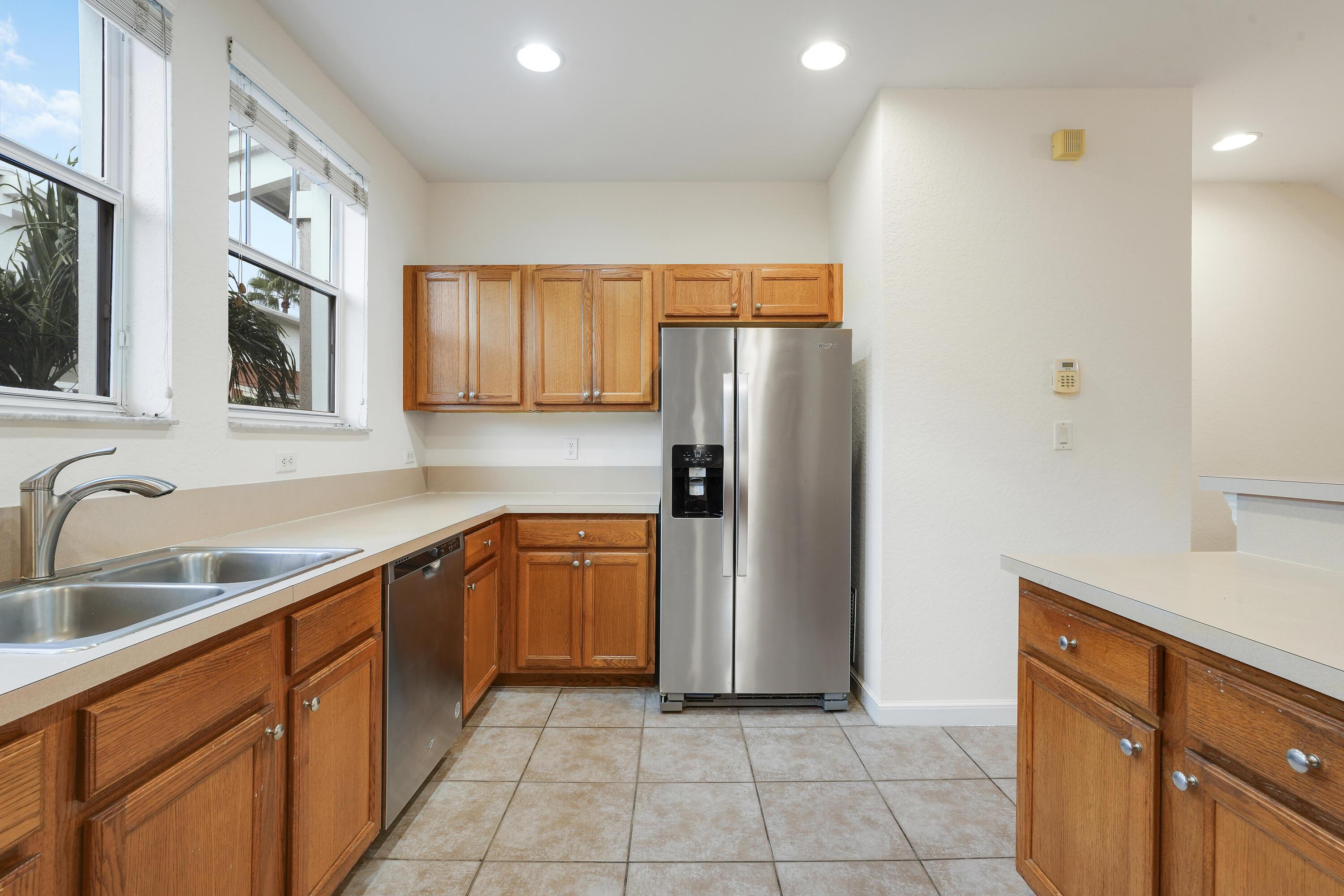 1740 SAN BENITO Way 4, West Palm Beach, FL 33401, West Palm Beach - Photo 3
