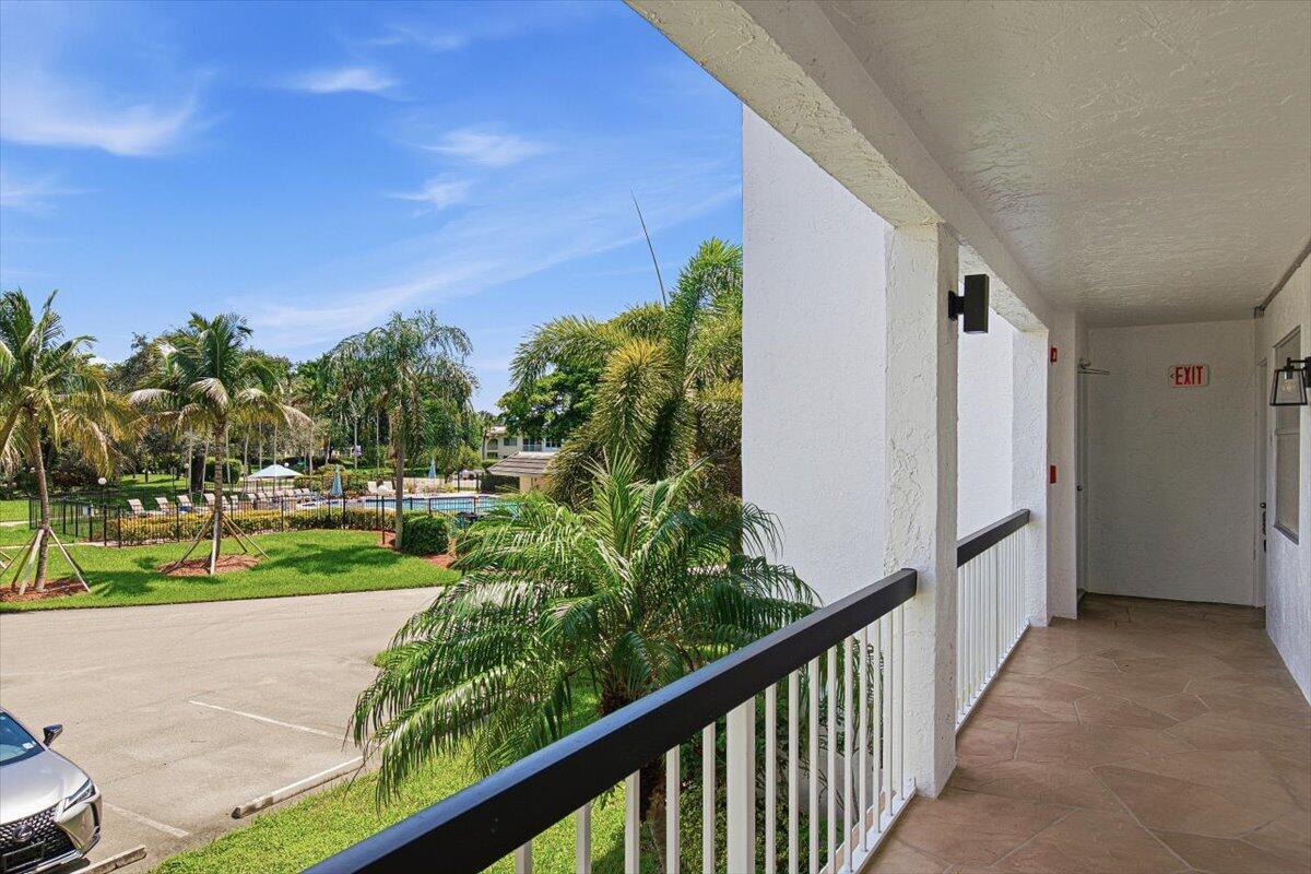 4602 MARTINIQUE Way A2, Coconut Creek, FL 33066, Coconut Creek - Photo 2