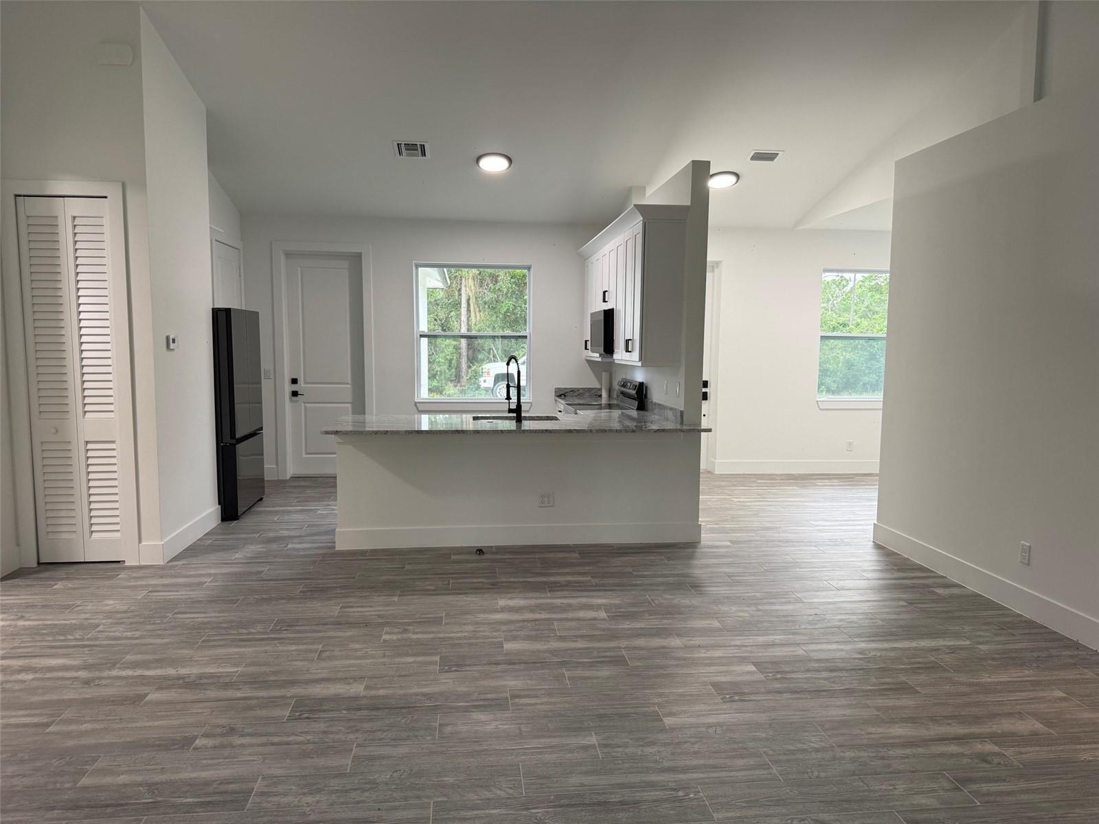 3343 ROSADO Avenue, Lake Placid, FL 33852, Lake Placid - Photo 4