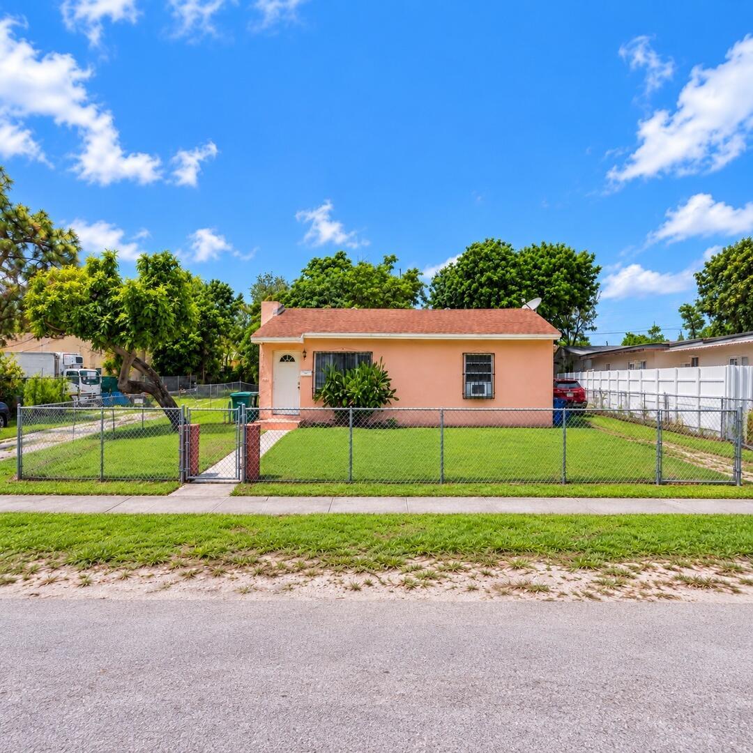 915 RUTLAND Street, Opa-Locka, FL 33054, Opa-Locka