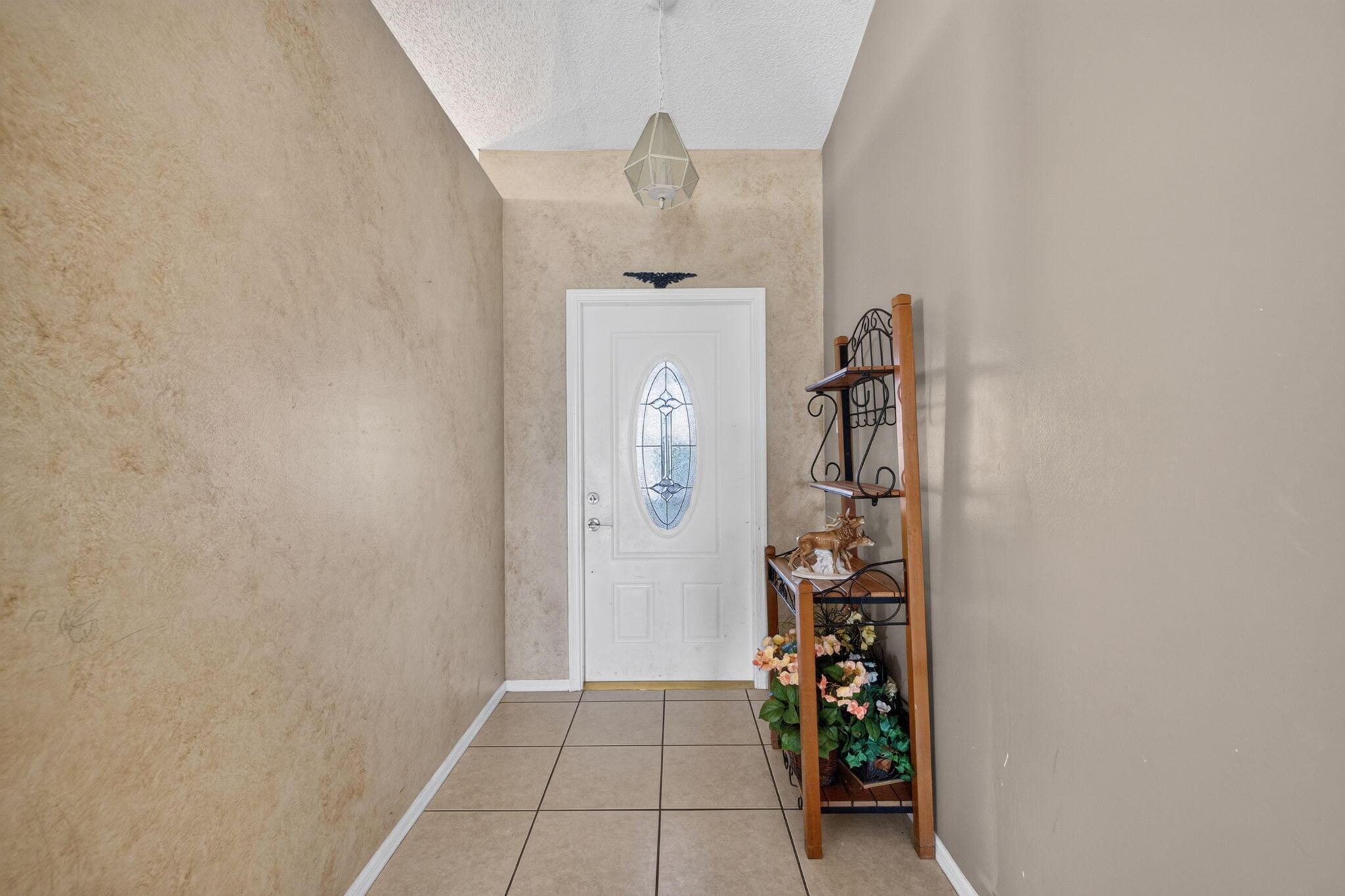 628 Stanford Lane, Port St. Lucie, FL 34983, Port St. Lucie - Photo 3