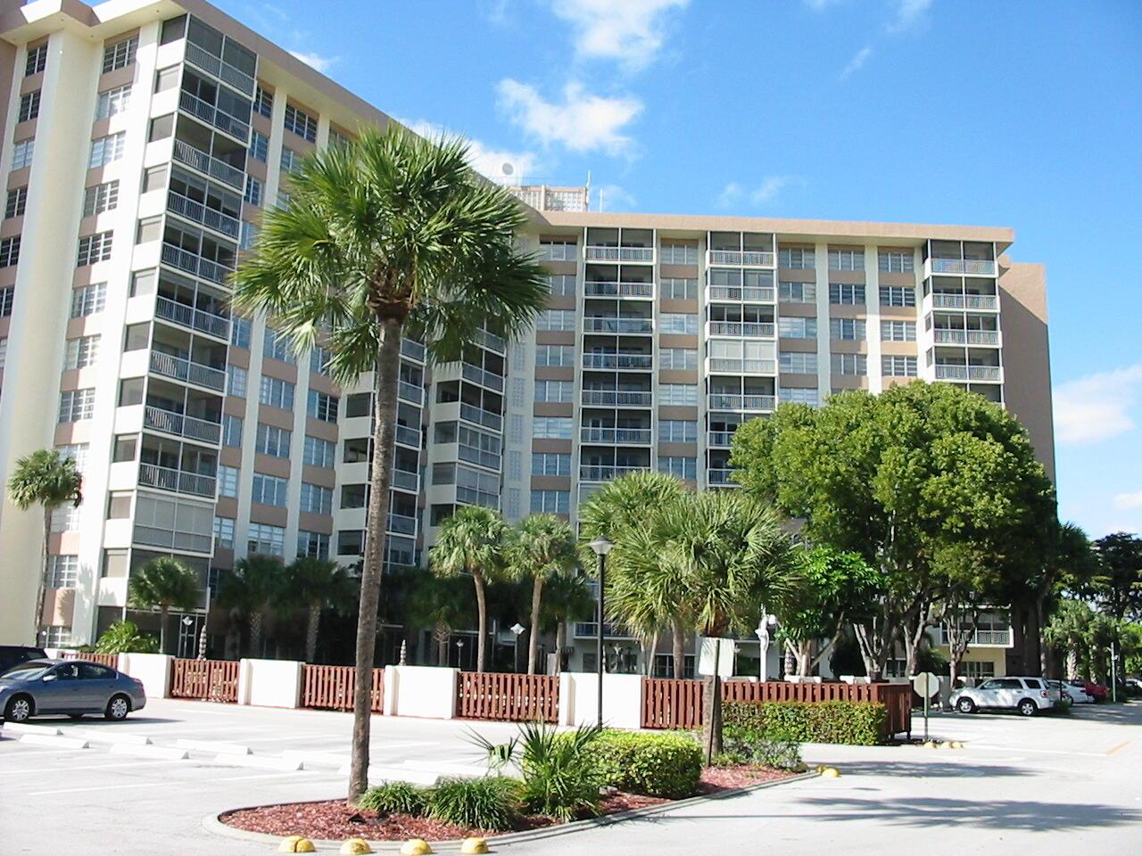 10777 W SAMPLE Road 619, Coral Springs, FL 33065, Coral Springs