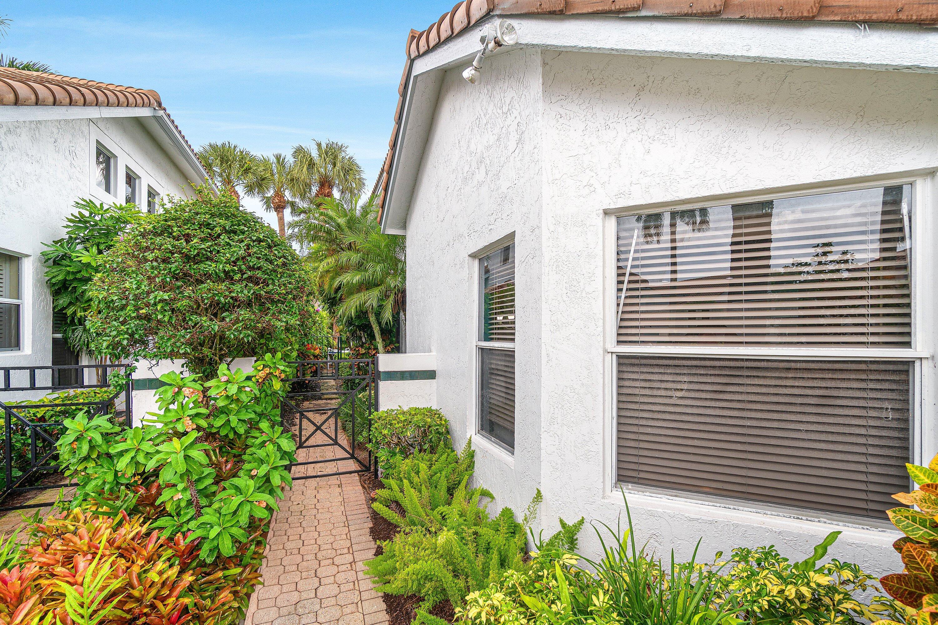 2281 NW 62ND Drive, Boca Raton, FL 33496, Boca Raton - Photo 5