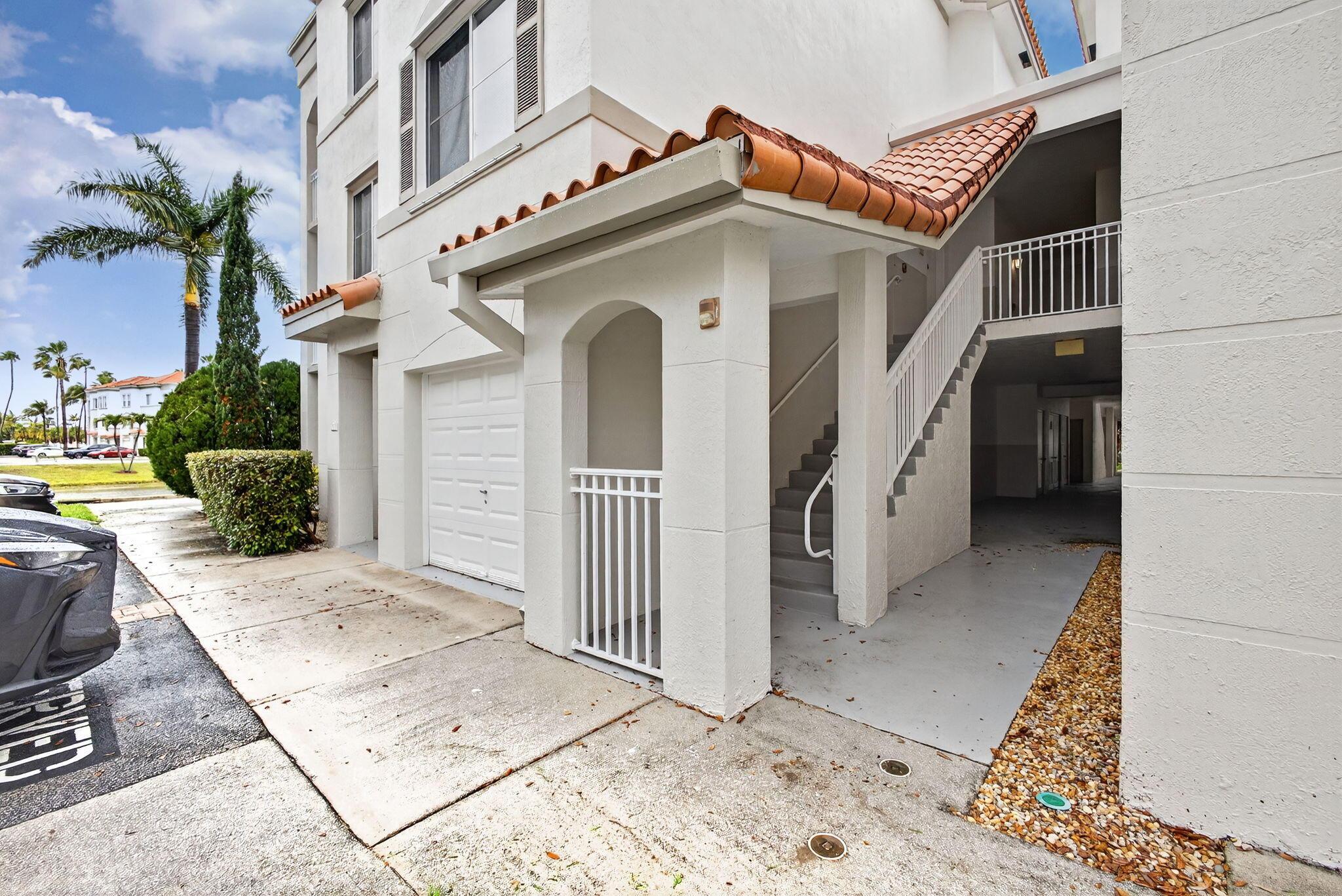 11028 Legacy Drive 302, Palm Beach Gardens, FL 33410, Palm Beach Gardens - Photo 2