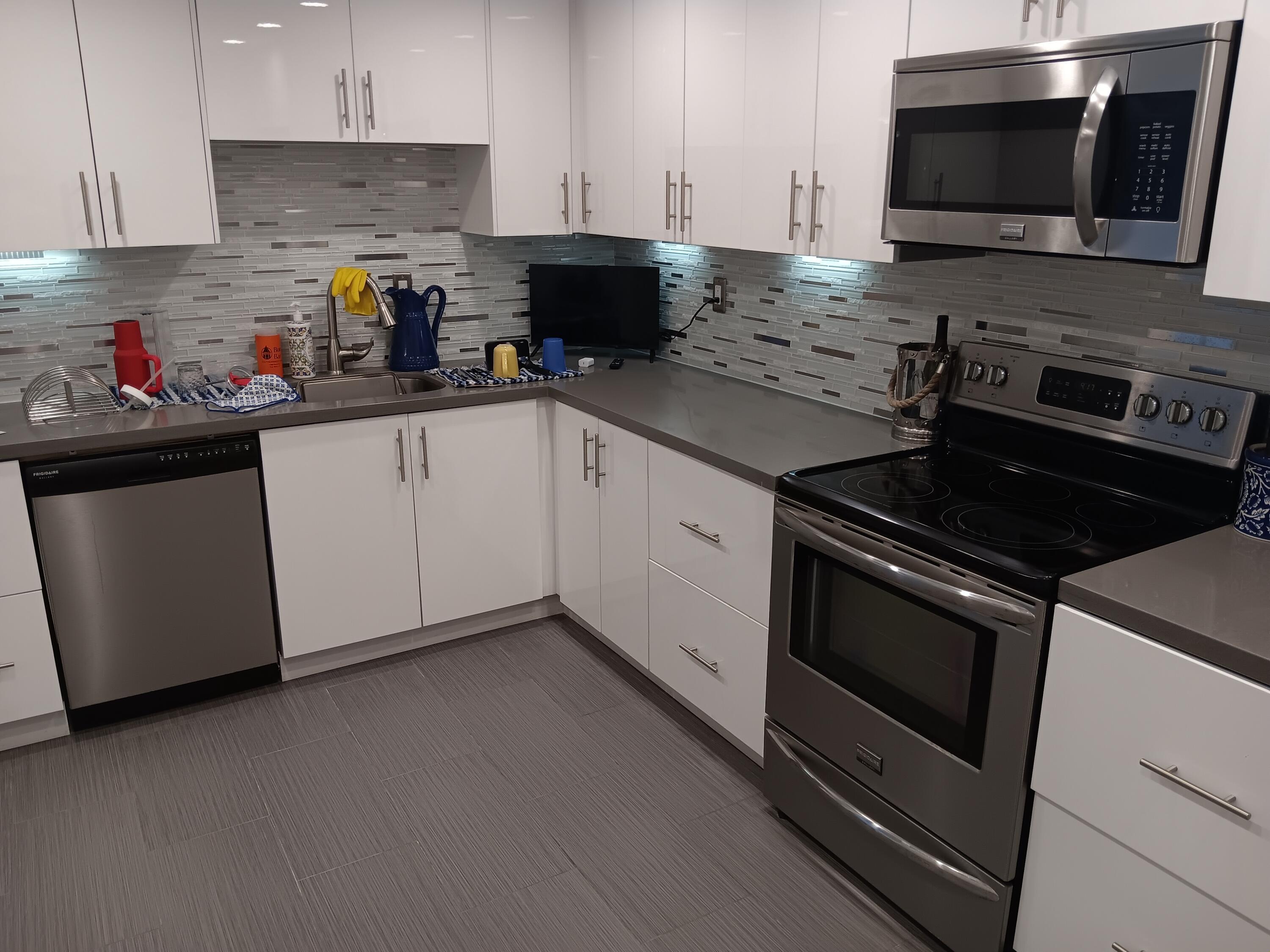 3850 Galt Ocean Drive 102, Fort Lauderdale, FL 33308, Fort Lauderdale - Photo 2