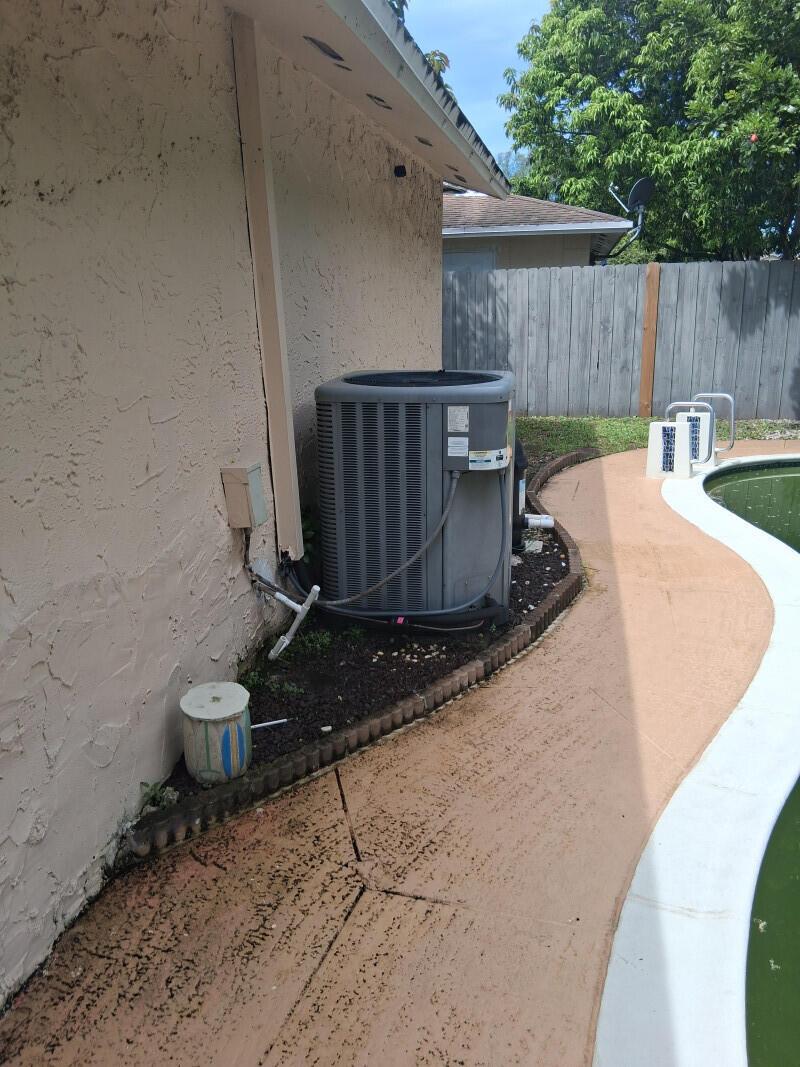 8171 SW 5th Court, North Lauderdale, FL 33068, North Lauderdale - Photo 2