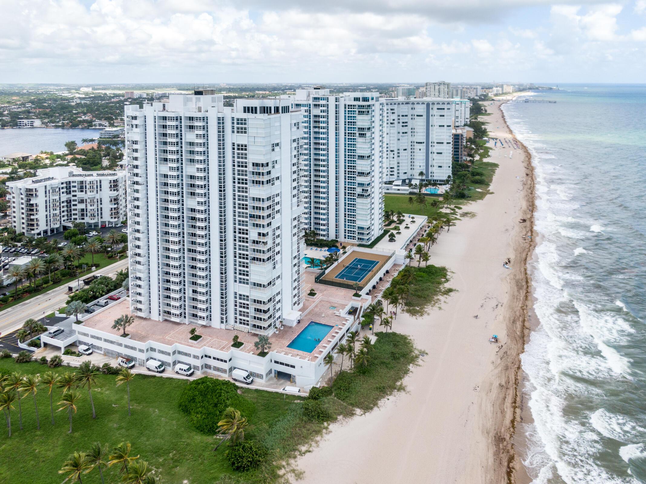 1370 S Ocean Boulevard Apt 405, Pompano Beach, FL 33062, Pompano Beach - Photo 2