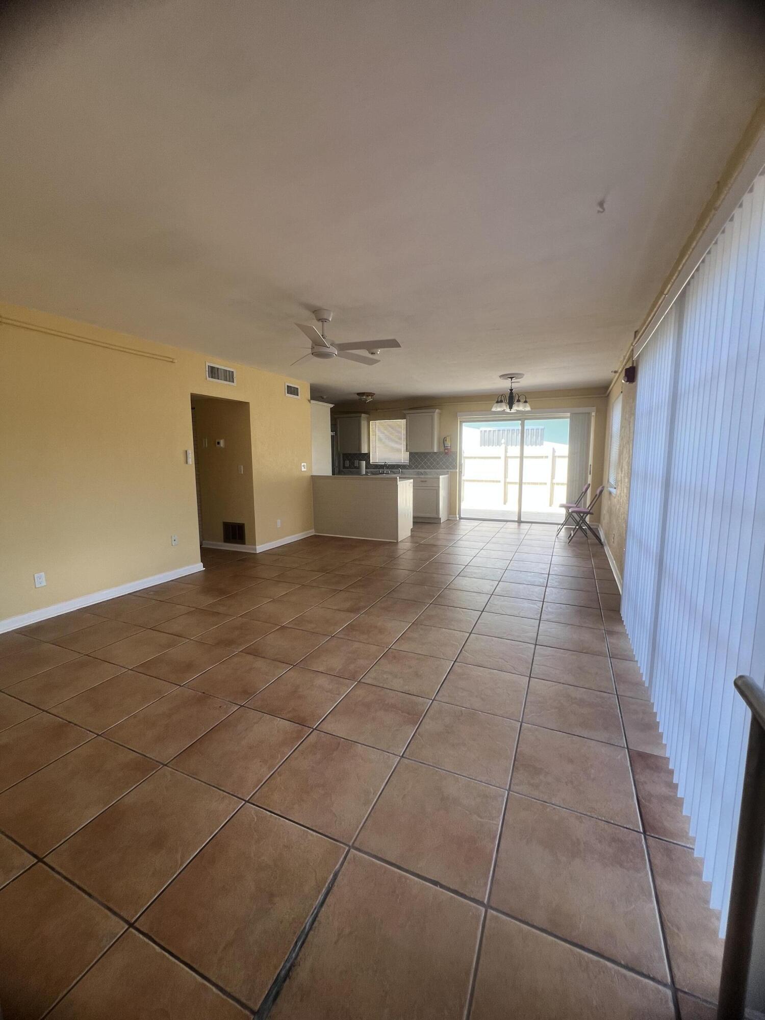 4052 Collin Drive, West Palm Beach, FL 33406, West Palm Beach - Photo 4