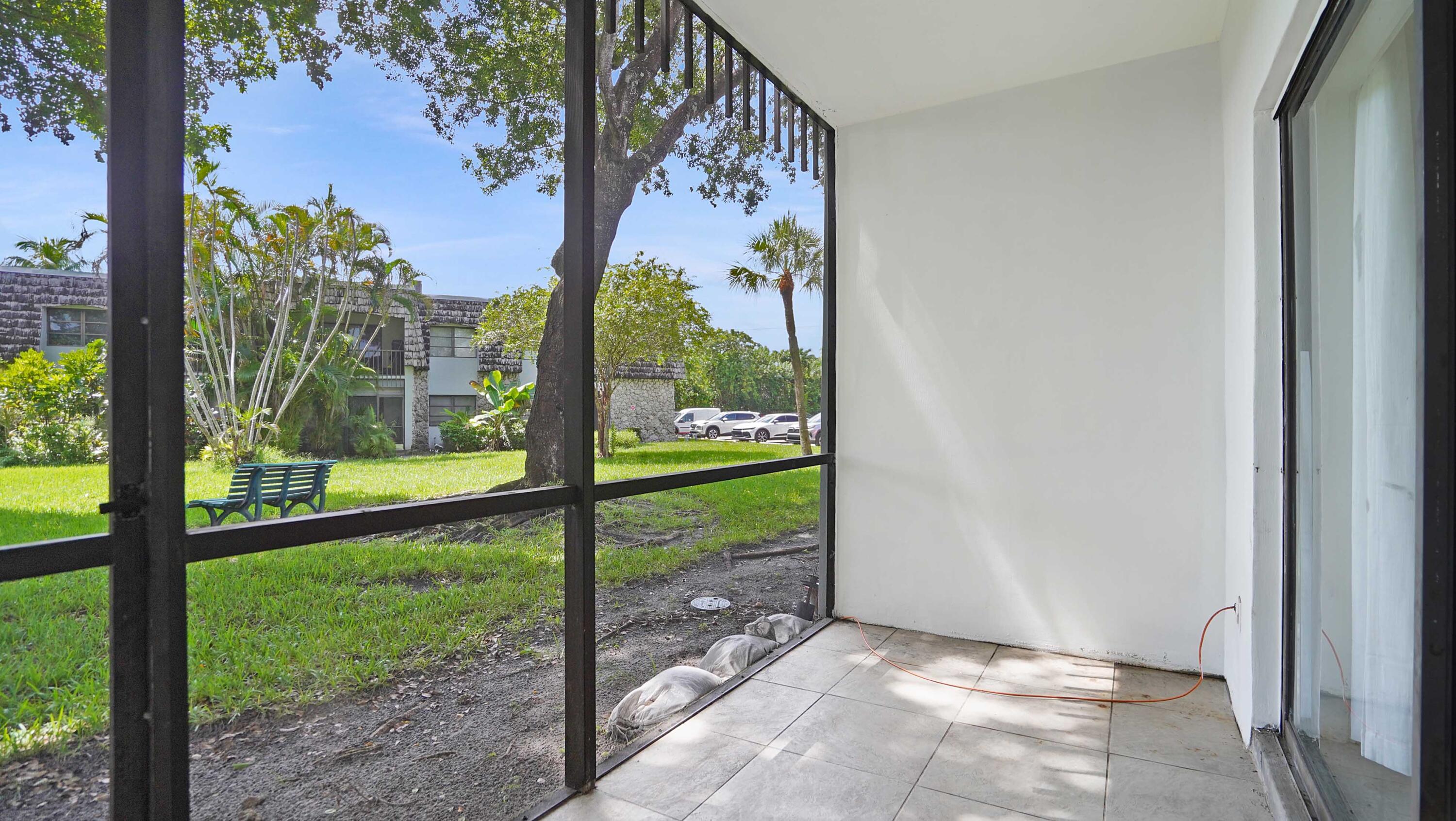 3109 Oakland Shores Drive G110, Oakland Park, FL 33309, Oakland Park - Photo 2