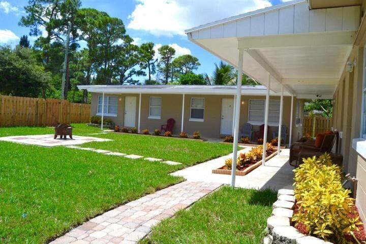 4820 Maine Street 4, Lake Worth, FL 33461, Lake Worth