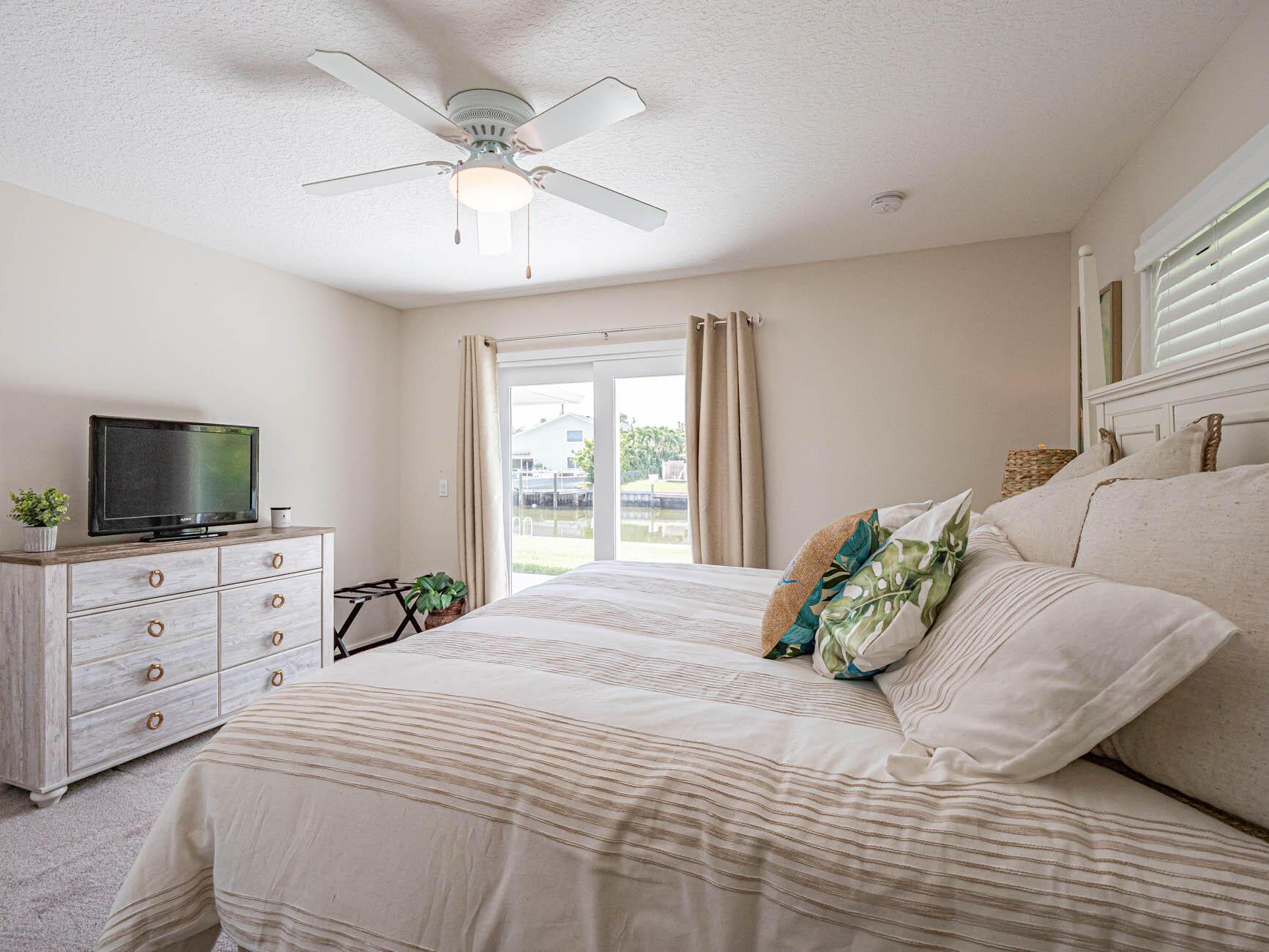255 MARINA Drive, Fort Pierce, FL 34949, Fort Pierce - Photo 4