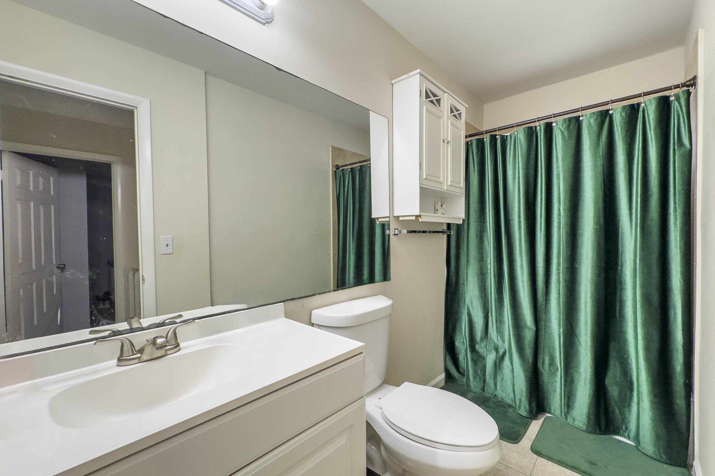 4330 Lilac Street K, Palm Beach Gardens, FL 33410, Palm Beach Gardens - Photo 4